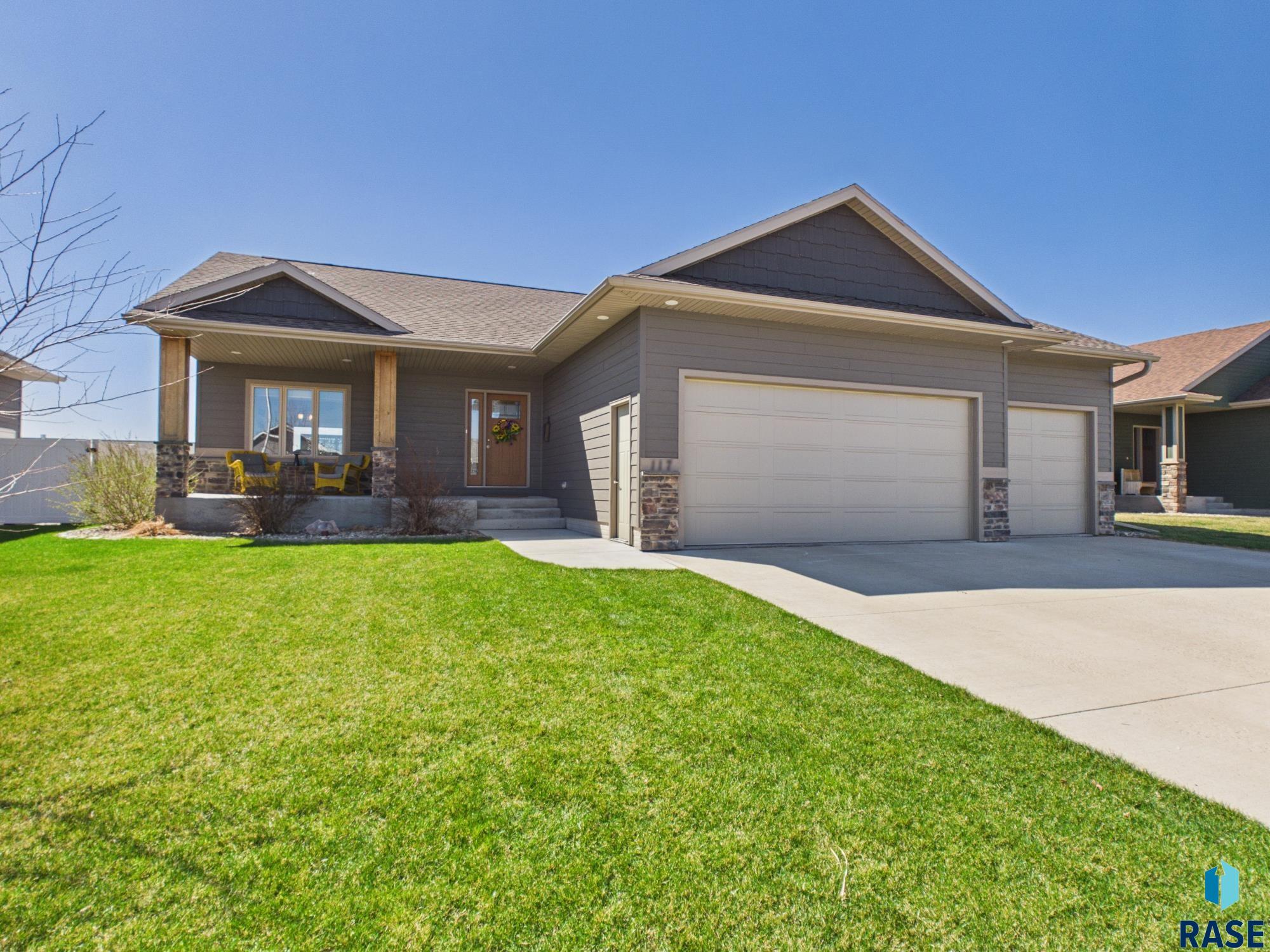 117 E Birchwood Drive — photo