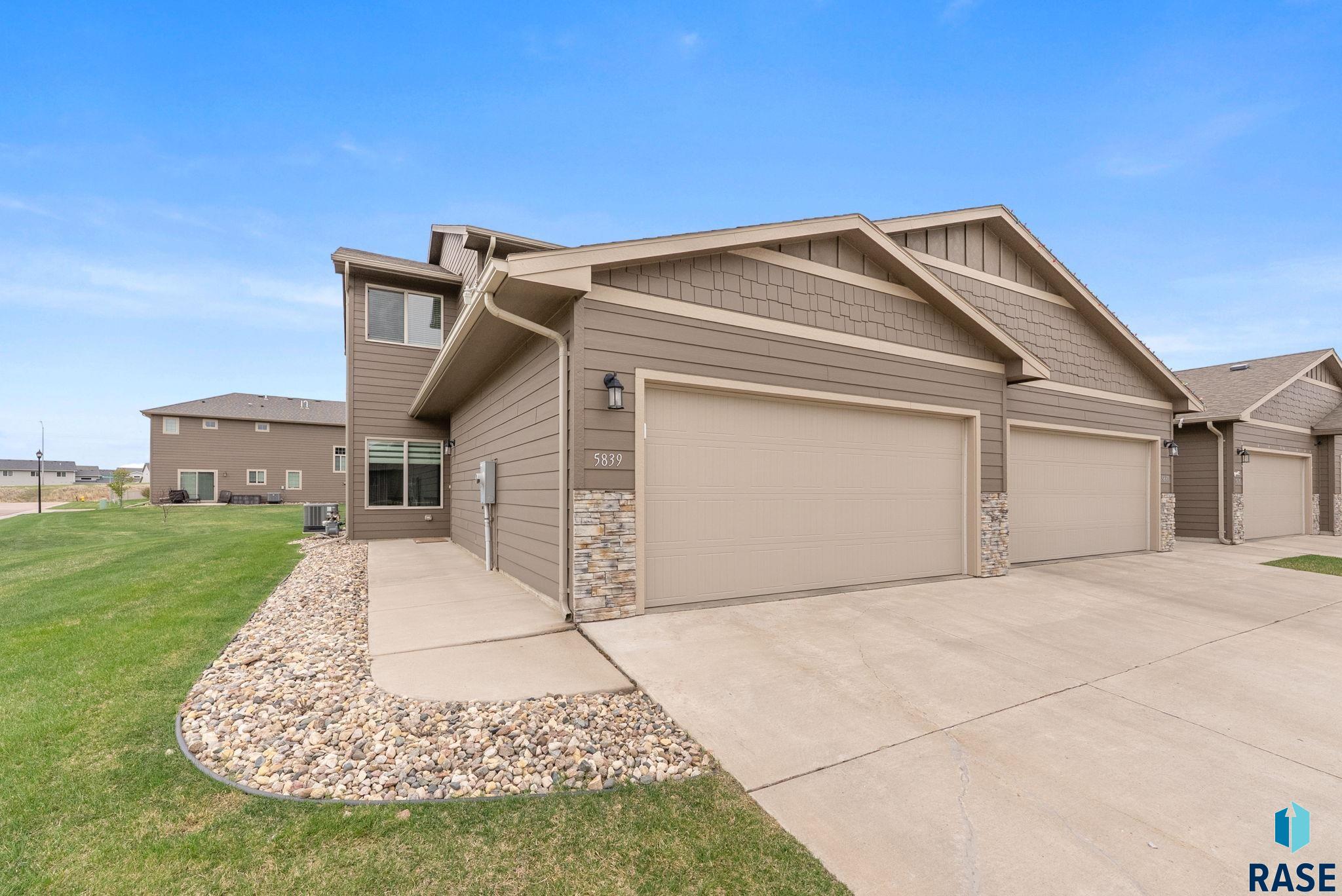5839 S Bounty Place — photo