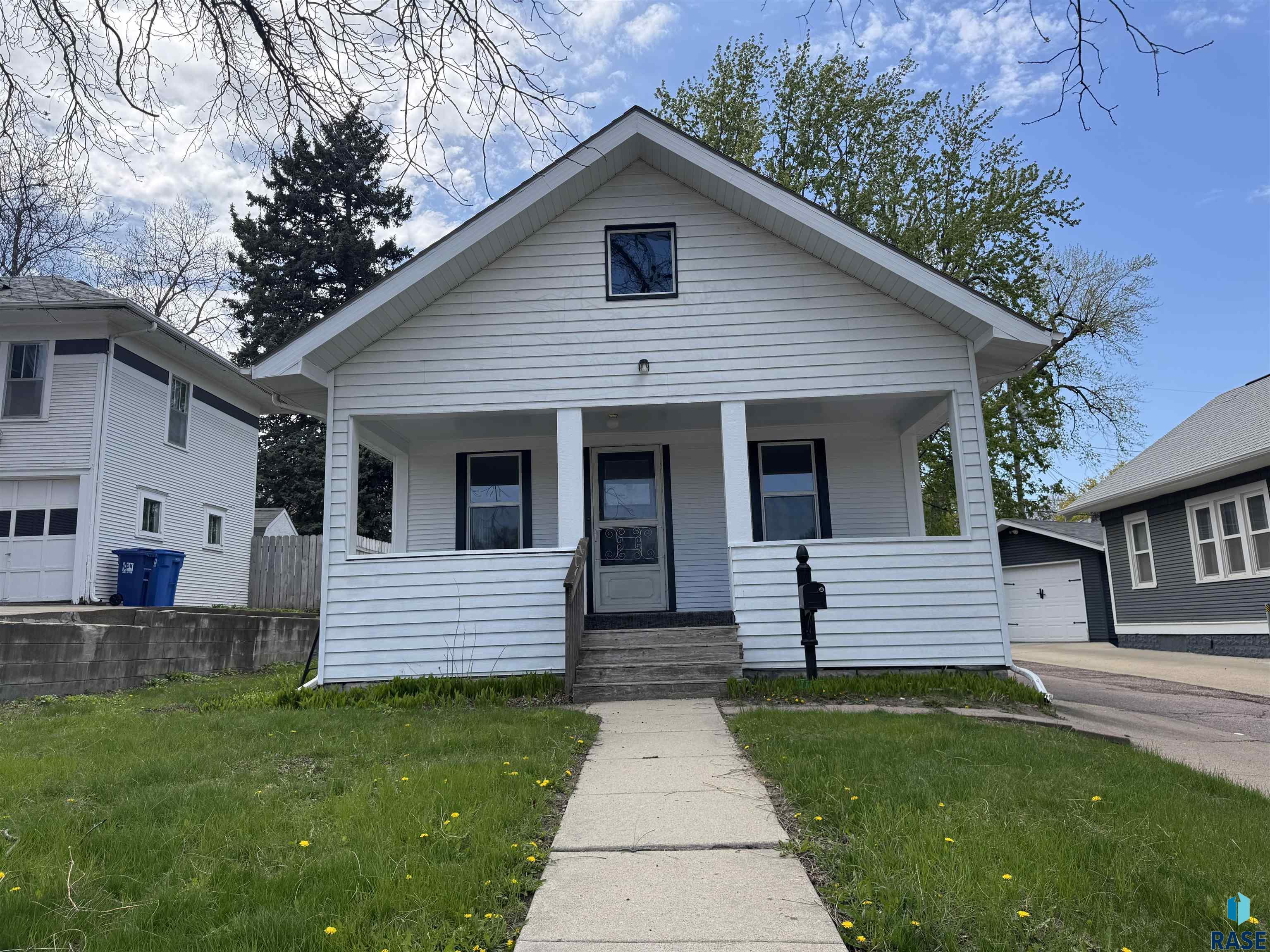 509 S Grange Avenue — photo