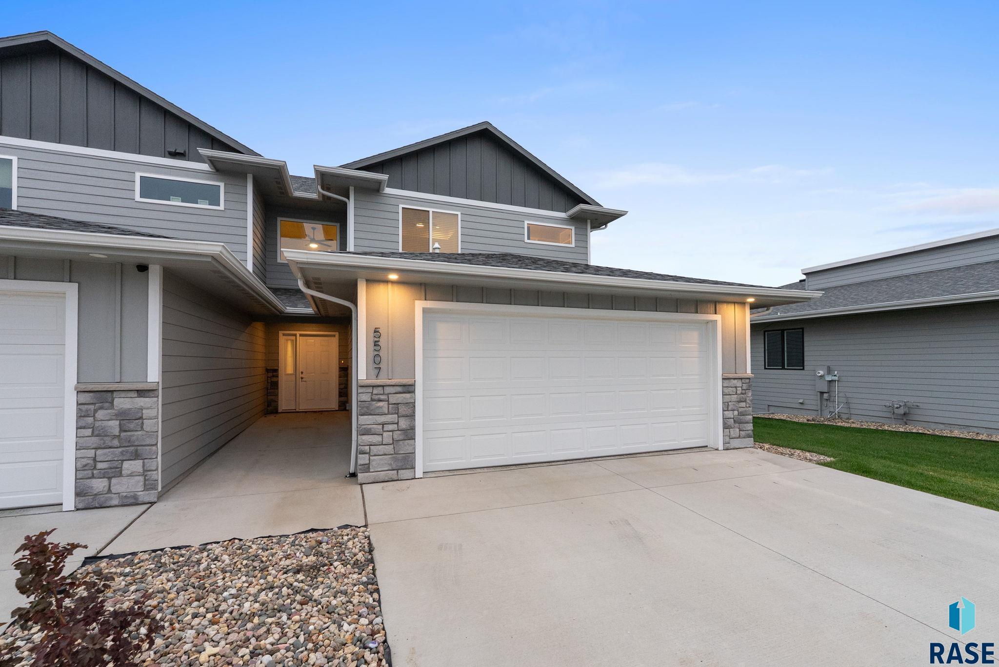 5507 W Liberator Circle — photo
