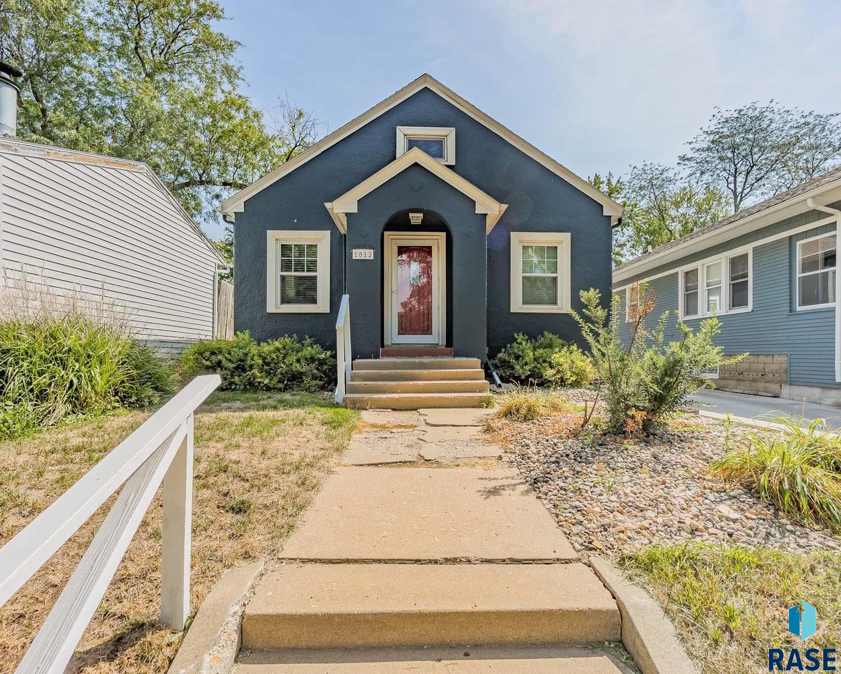 1812 S Norton Avenue — photo