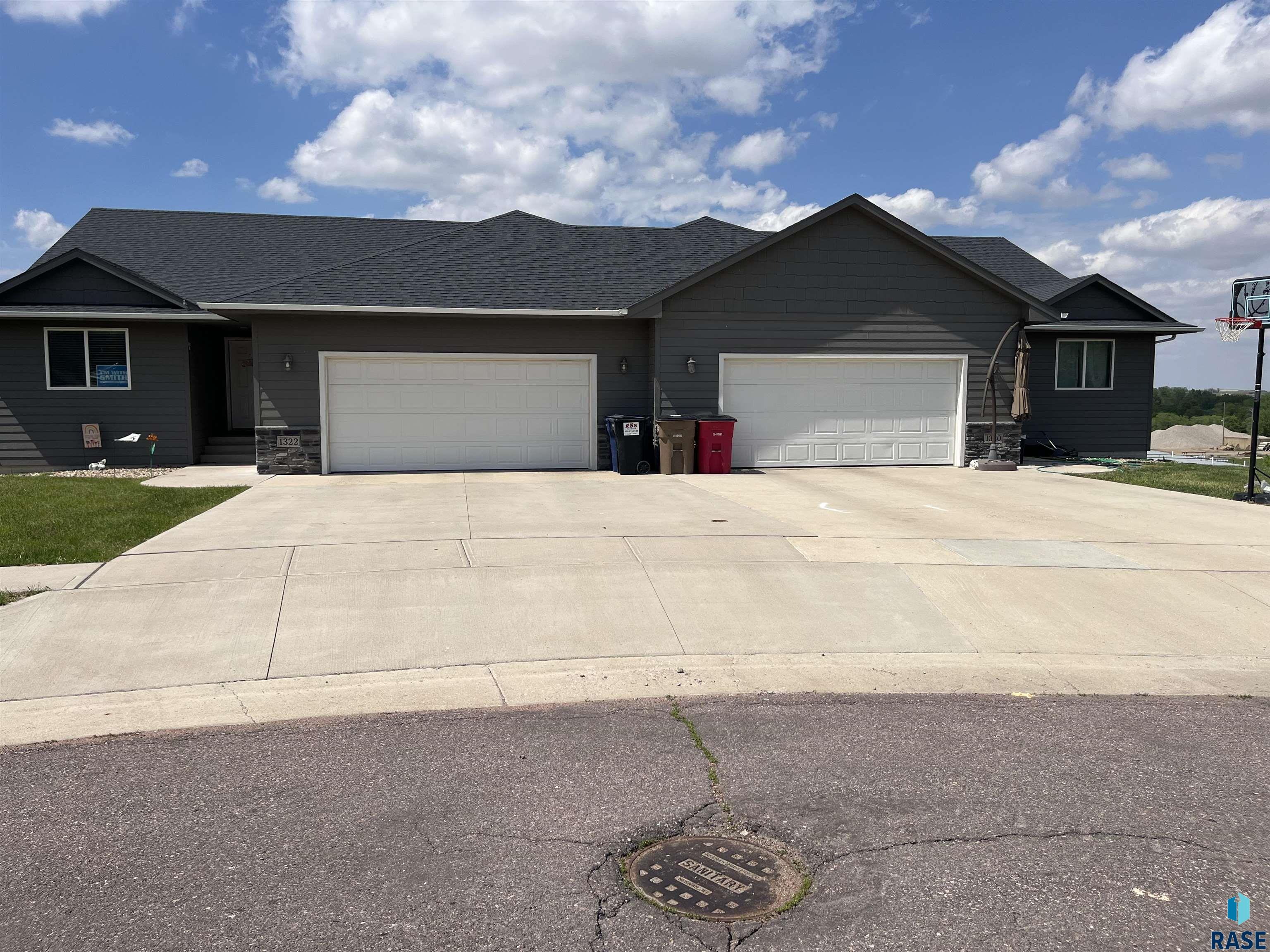 1320 N Archer Drive — photo