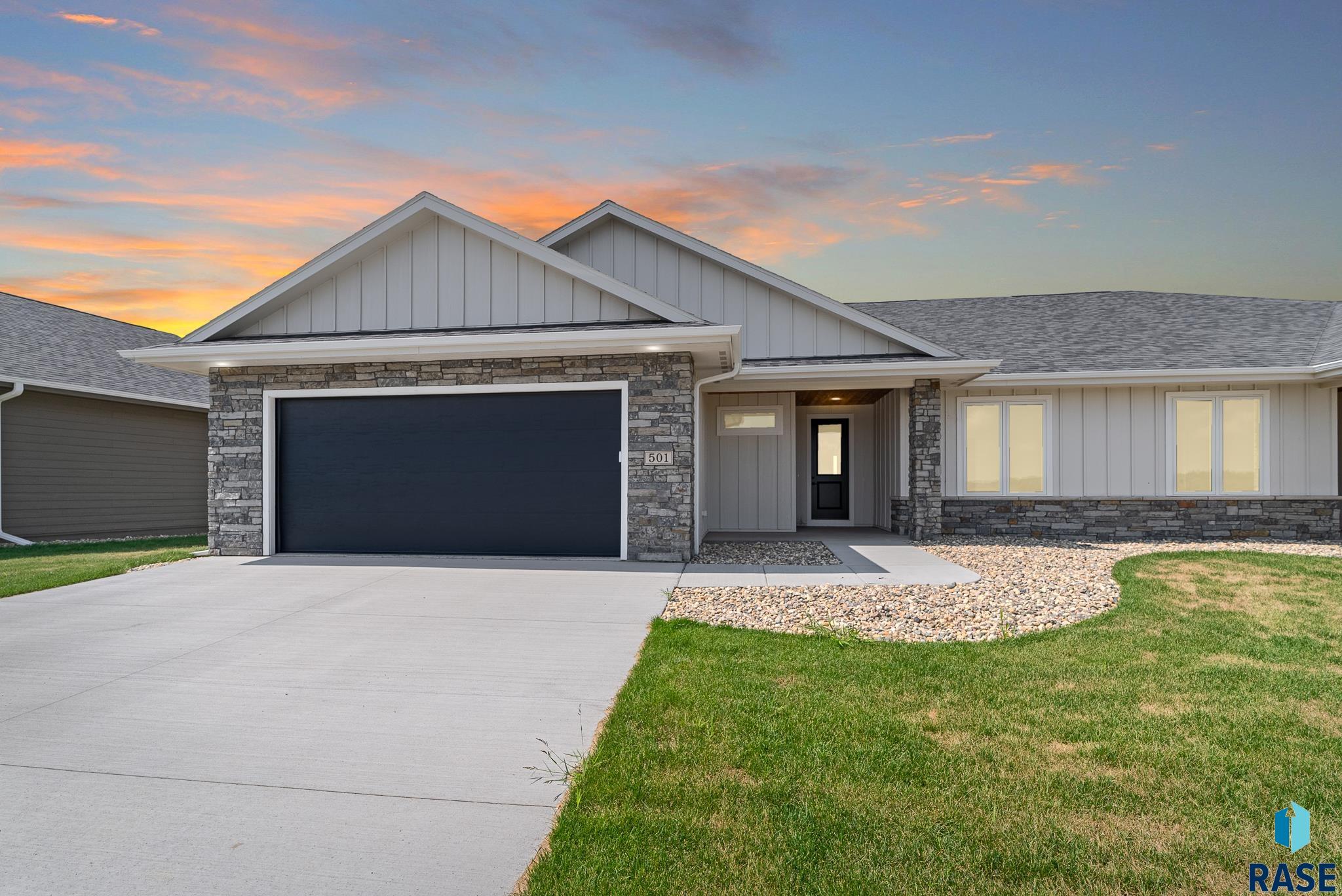 501 N Wildcat Drive — photo