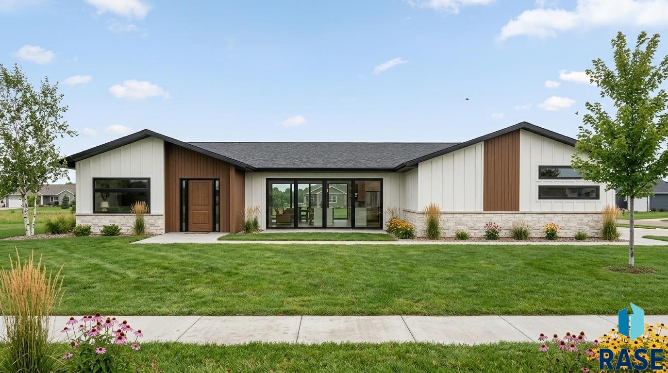 2105 S Saddle Ridge Drive — photo