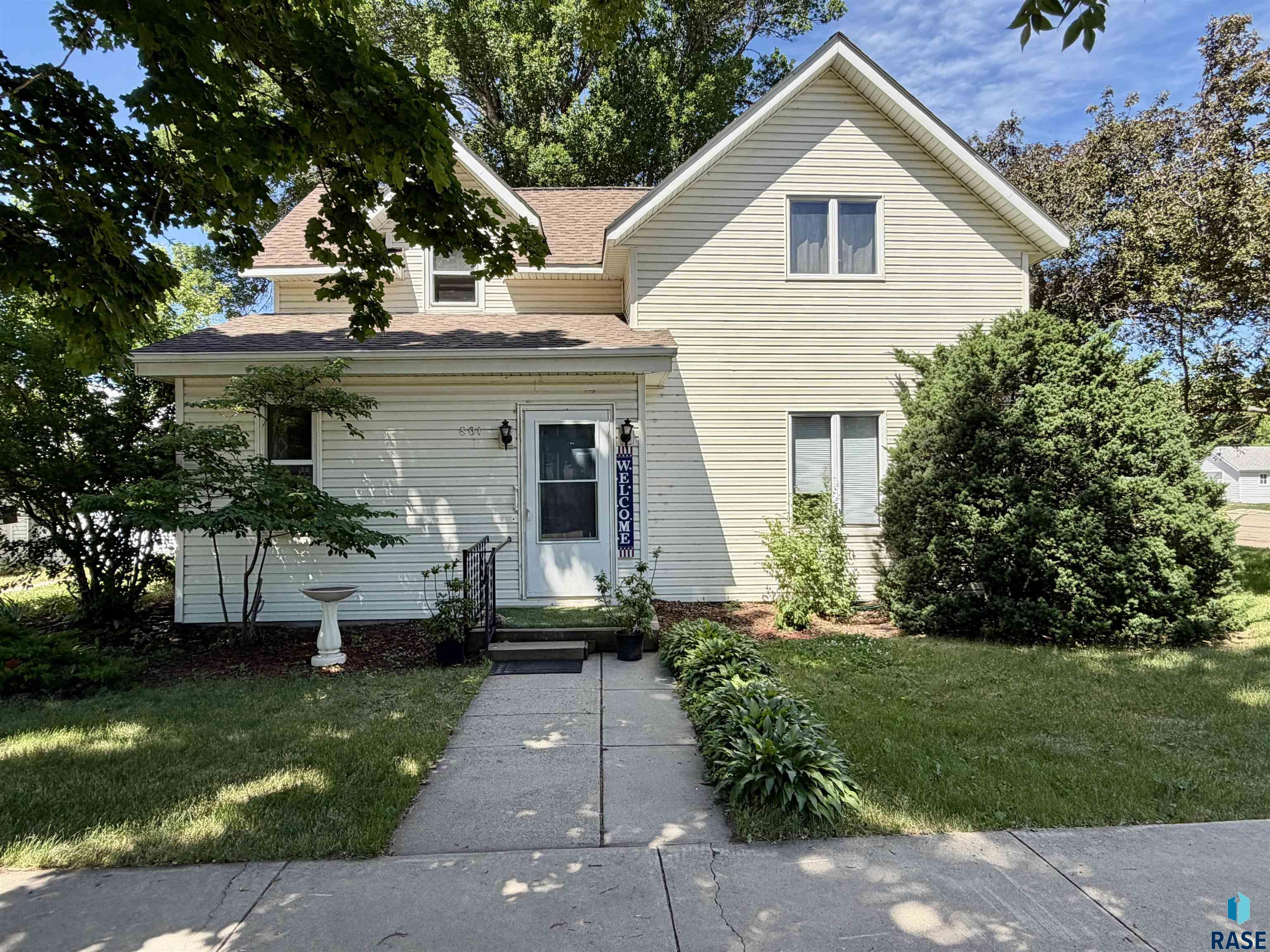 801 Mechanic Street — photo