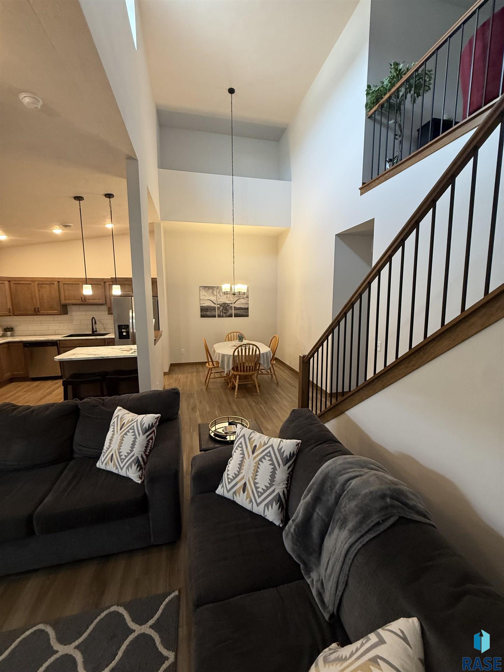2502 E Copalis Place, Sioux Falls, SD 57108 — photo 2