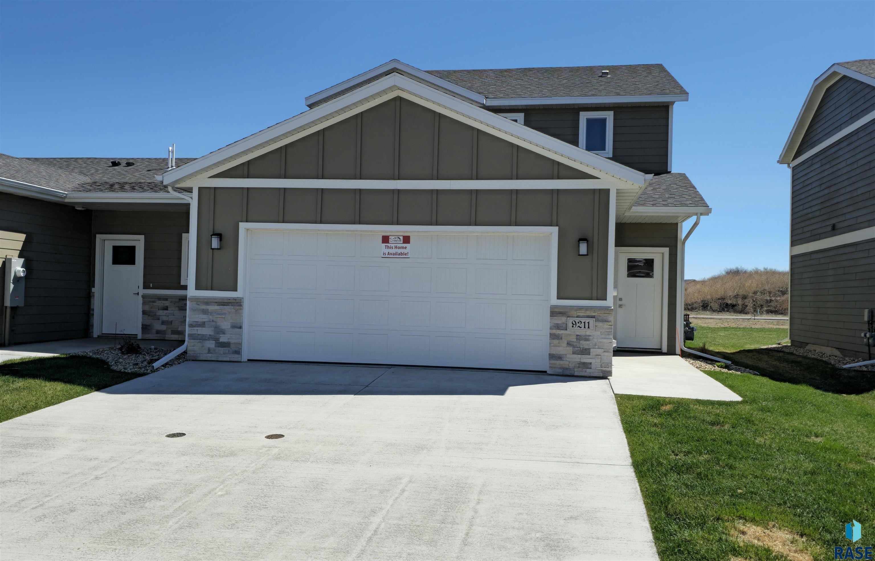 9211 W Ark Place — photo