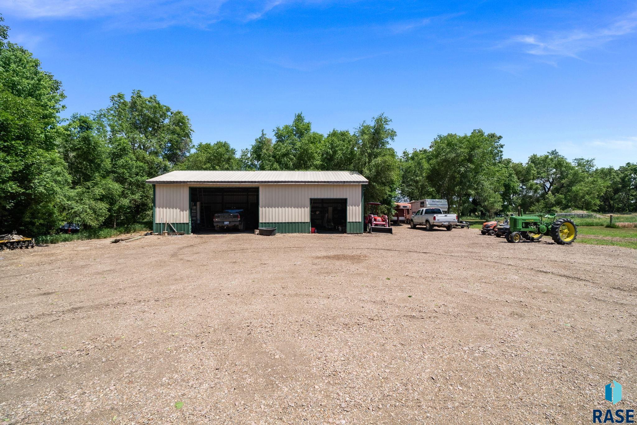 28286 Bartlett Avenue, Canton, SD 57013 — photo 2