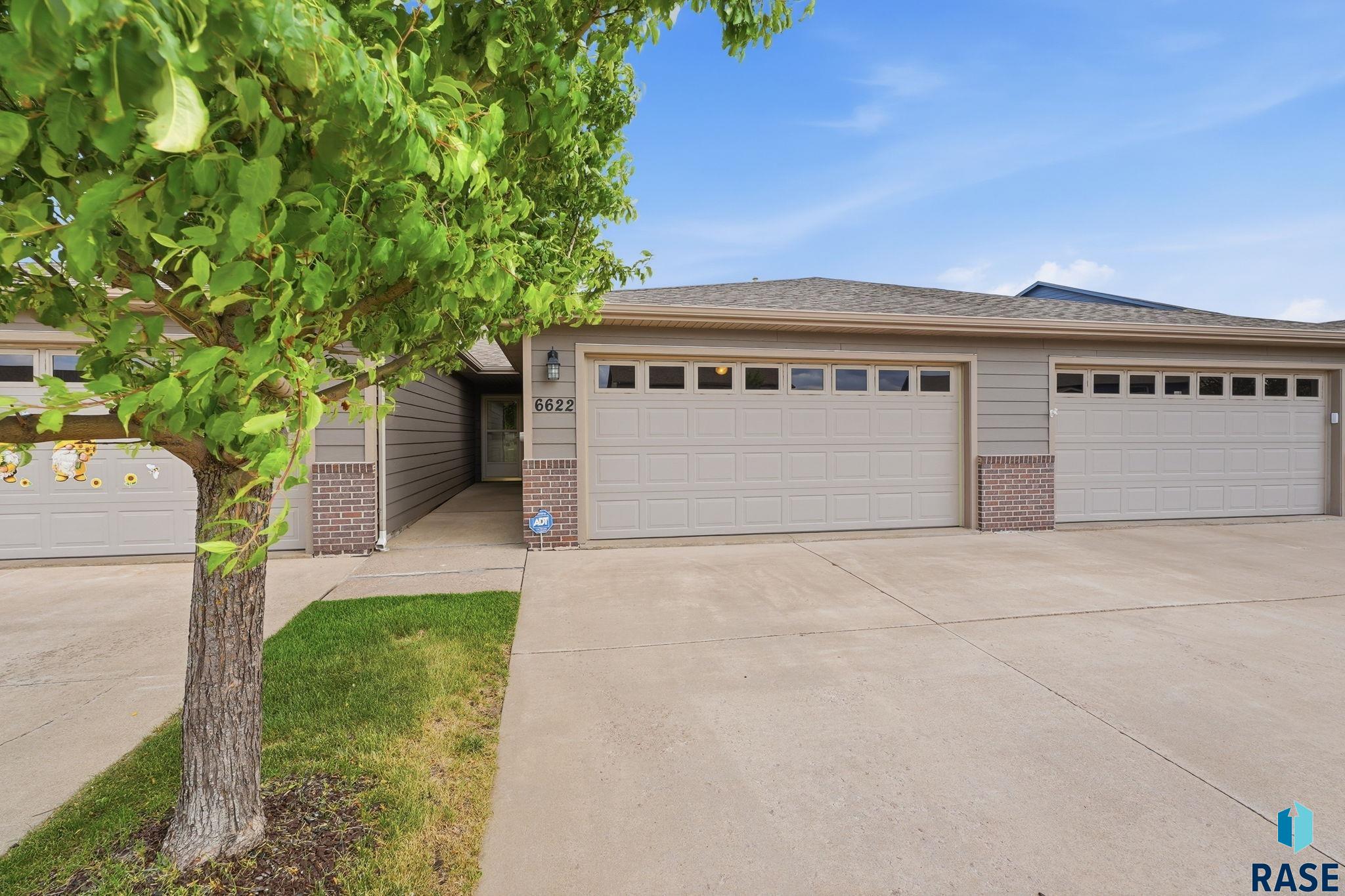 6622 S Tomar Road — photo