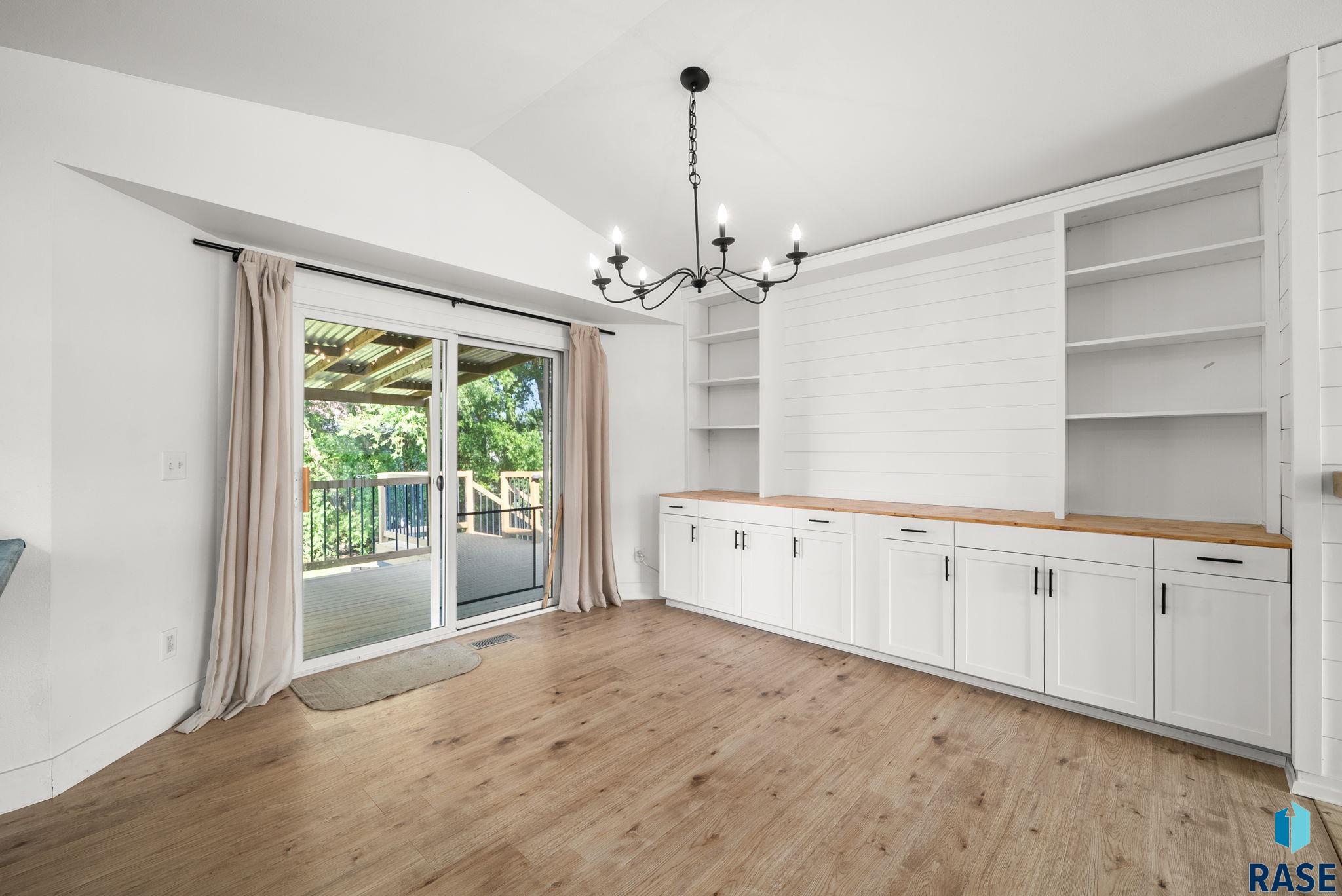 725 E Jesse Court, Tea, SD 57064 — photo 3