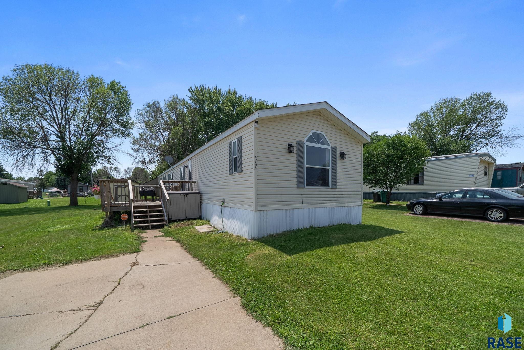 5703 W Owl Place — photo