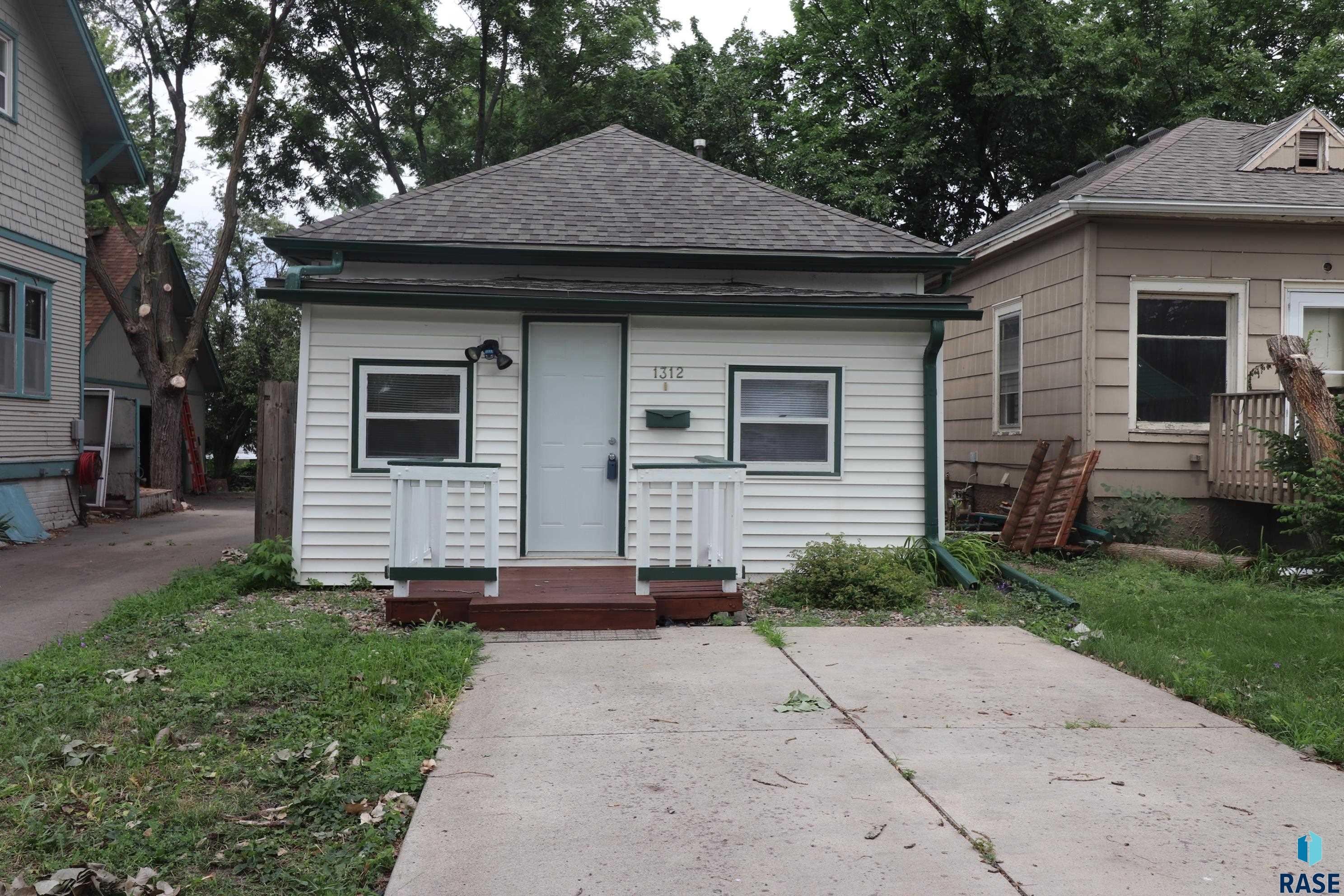 1312 E 5th Street, Sioux Falls, SD 57103 — photo 2