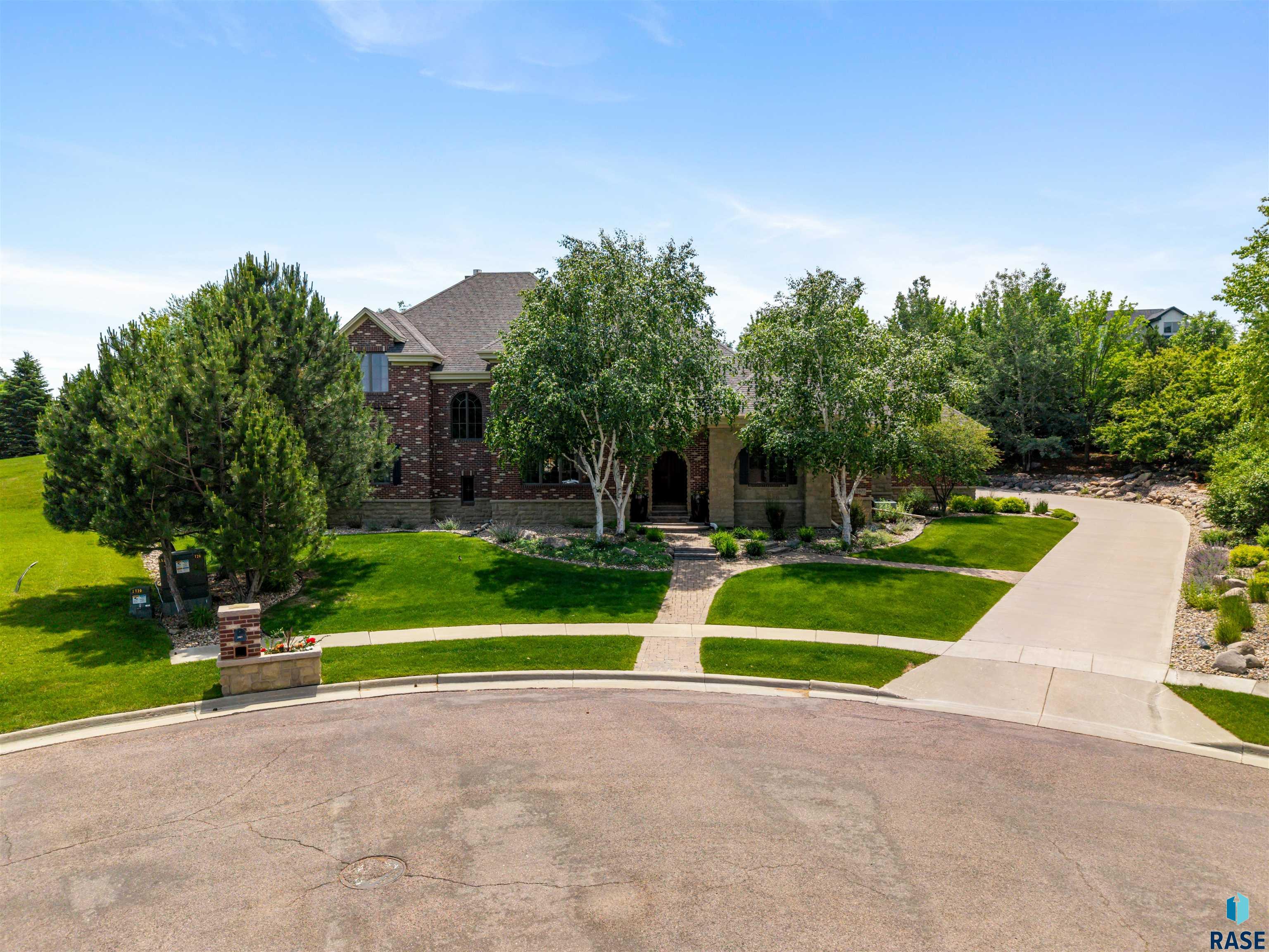 2601 W Latigo Circle — photo