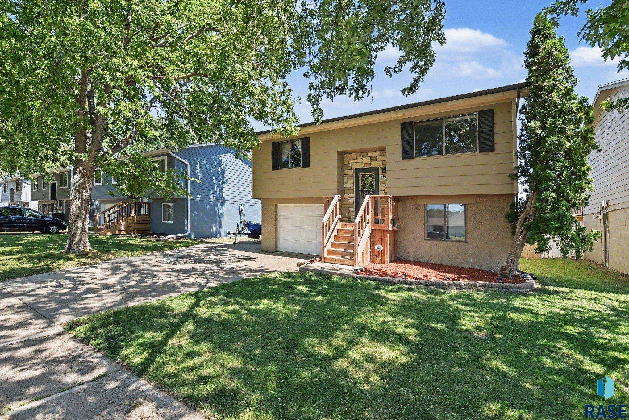 4805 W St James Drive — photo