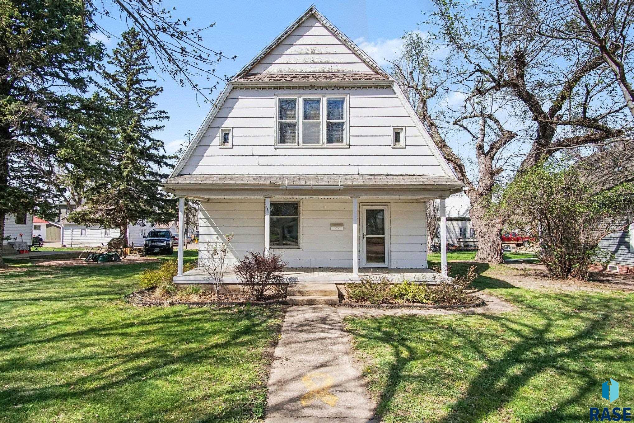 471 E 2nd Street, Parker, SD 57053 — photo 2