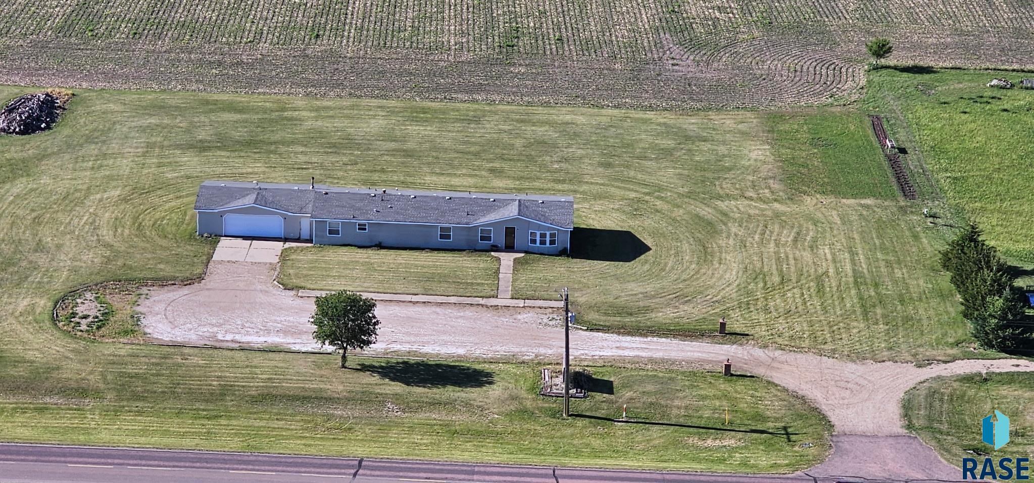 1116 S County Road — photo