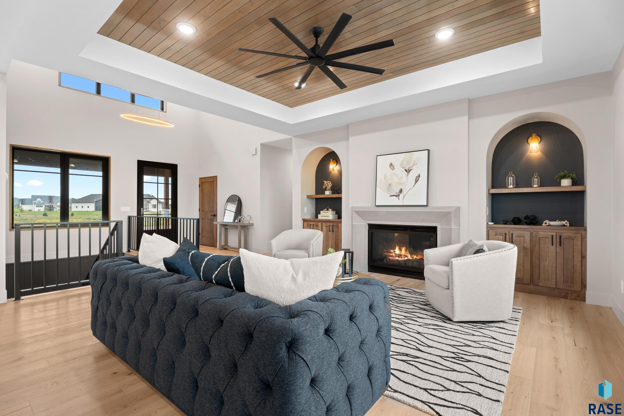27106 Meadowlark Court — photo