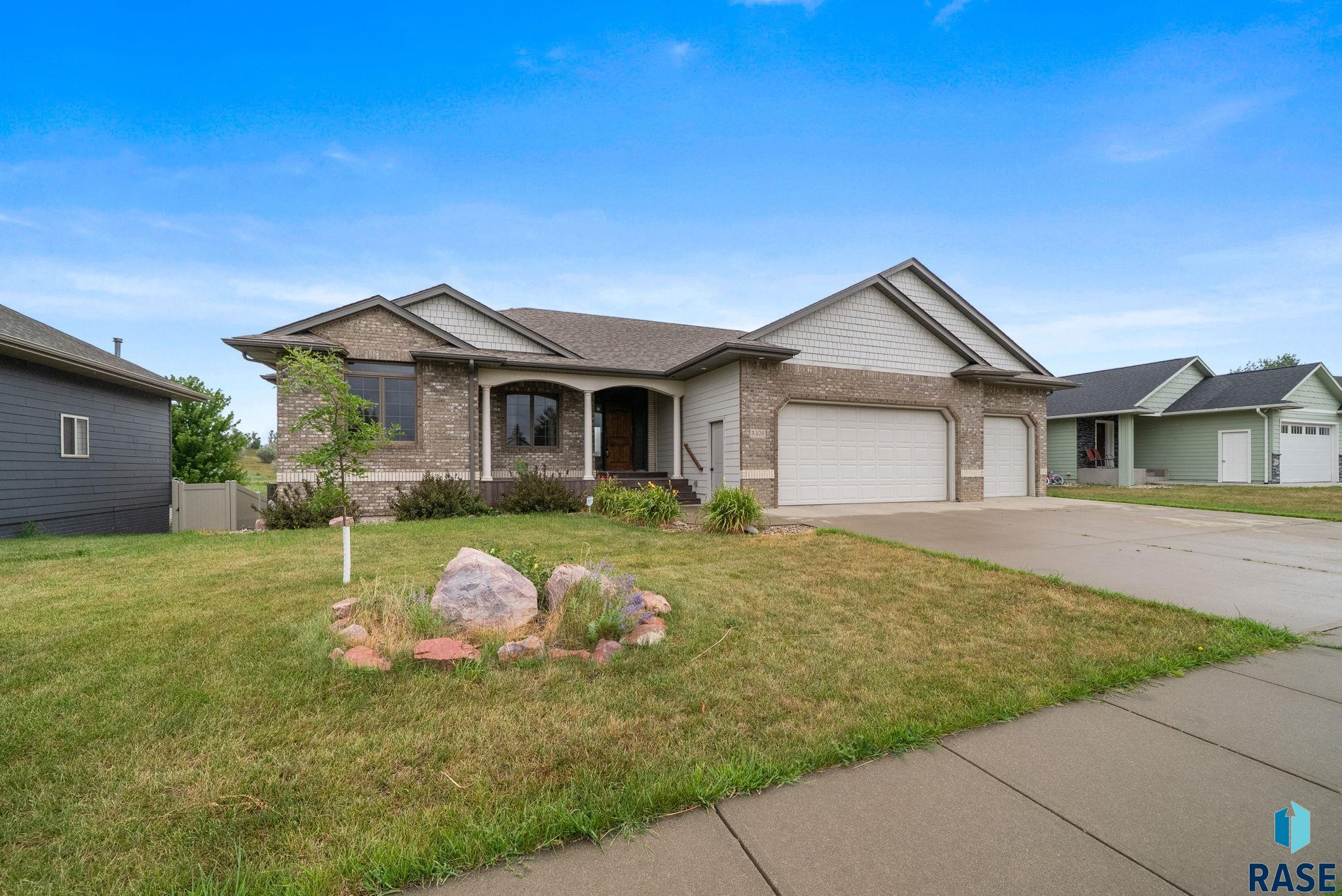 3408 E Broken Arrow Street, Sioux Falls, SD 57103 — photo 2