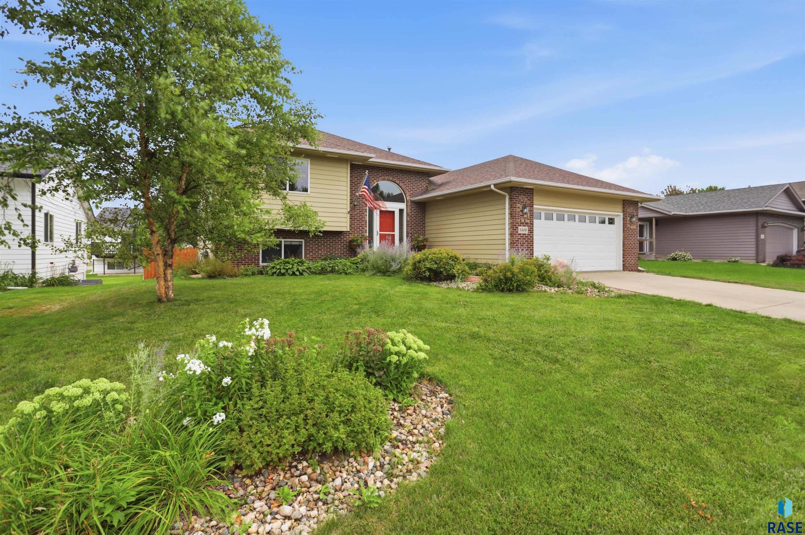 5509 W Rebecca Street — photo