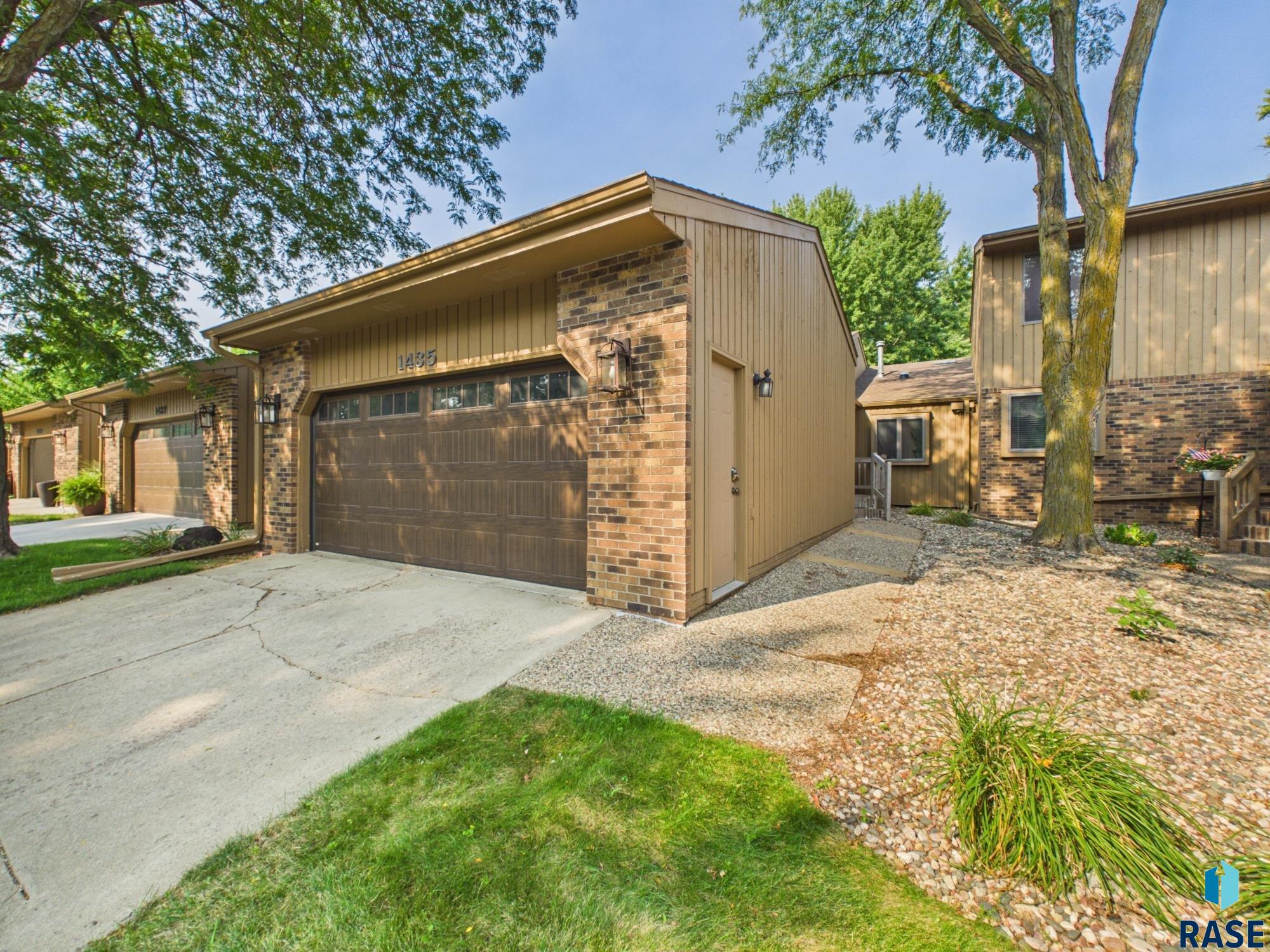 1435 S Westward Ho Place — photo