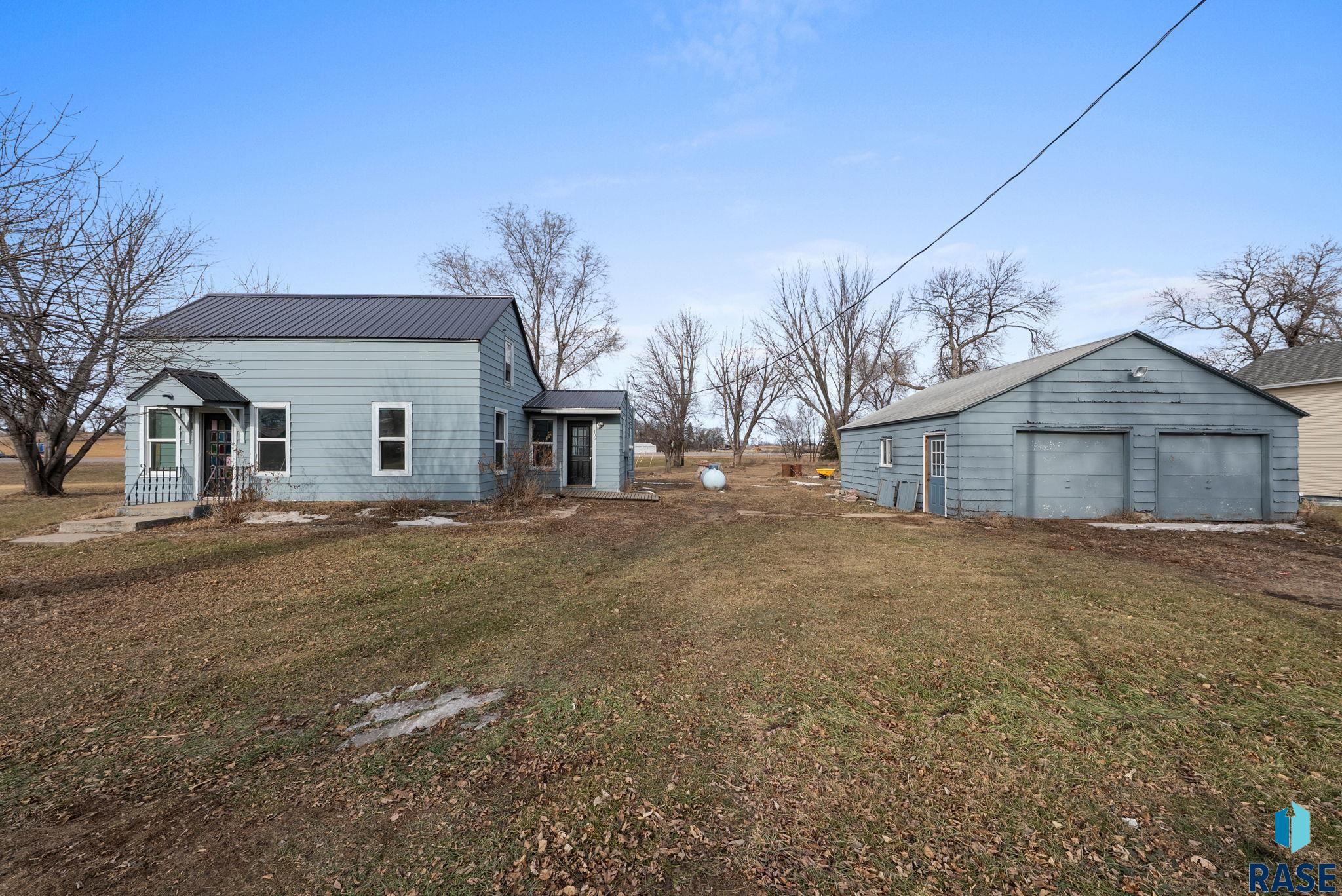 106 E 5th Street, Egan, SD 57024 — photo 2