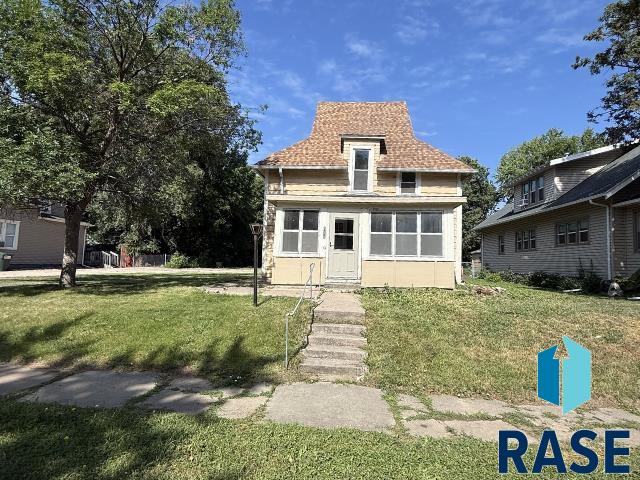 611 N Walts Avenue — photo