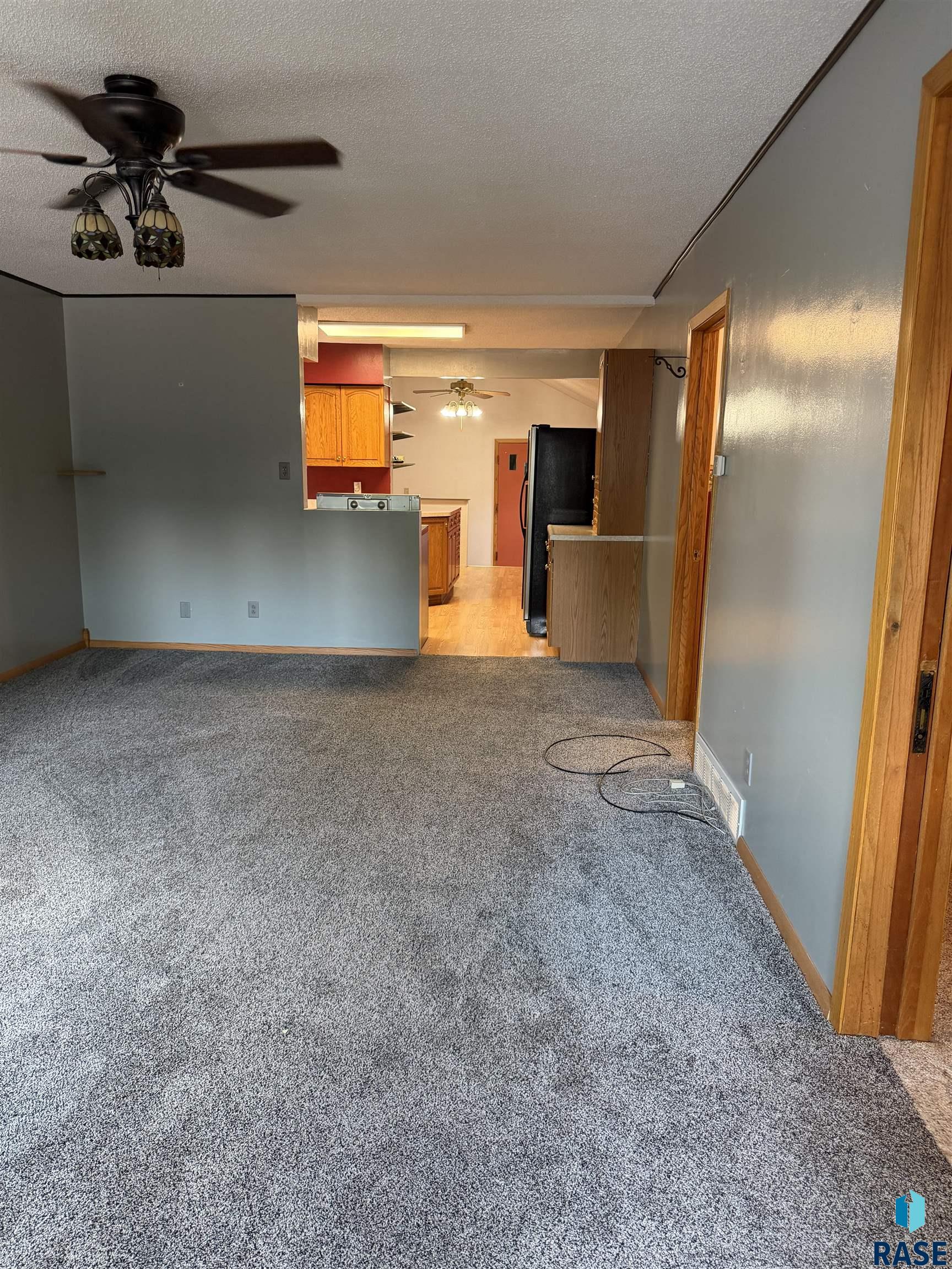 610 E 3rd Street, Bridgewater, SD 57319 — photo 2