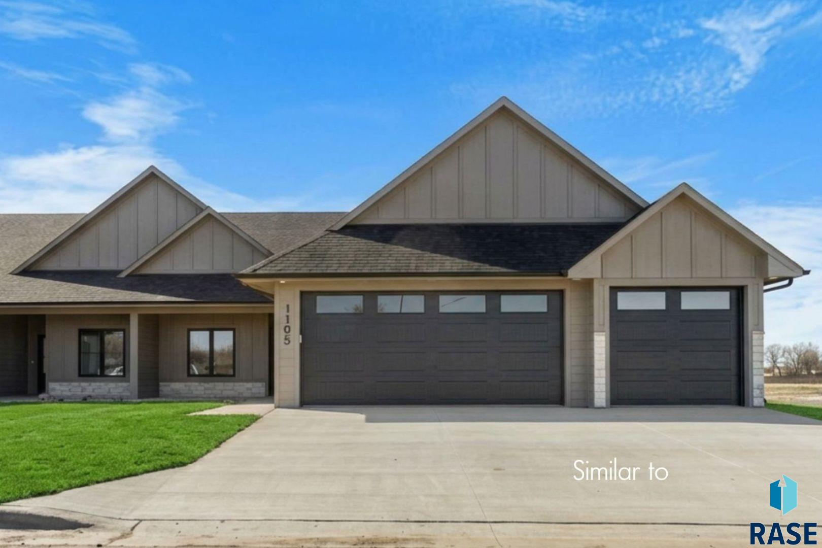 1225 E Thompson Place — photo