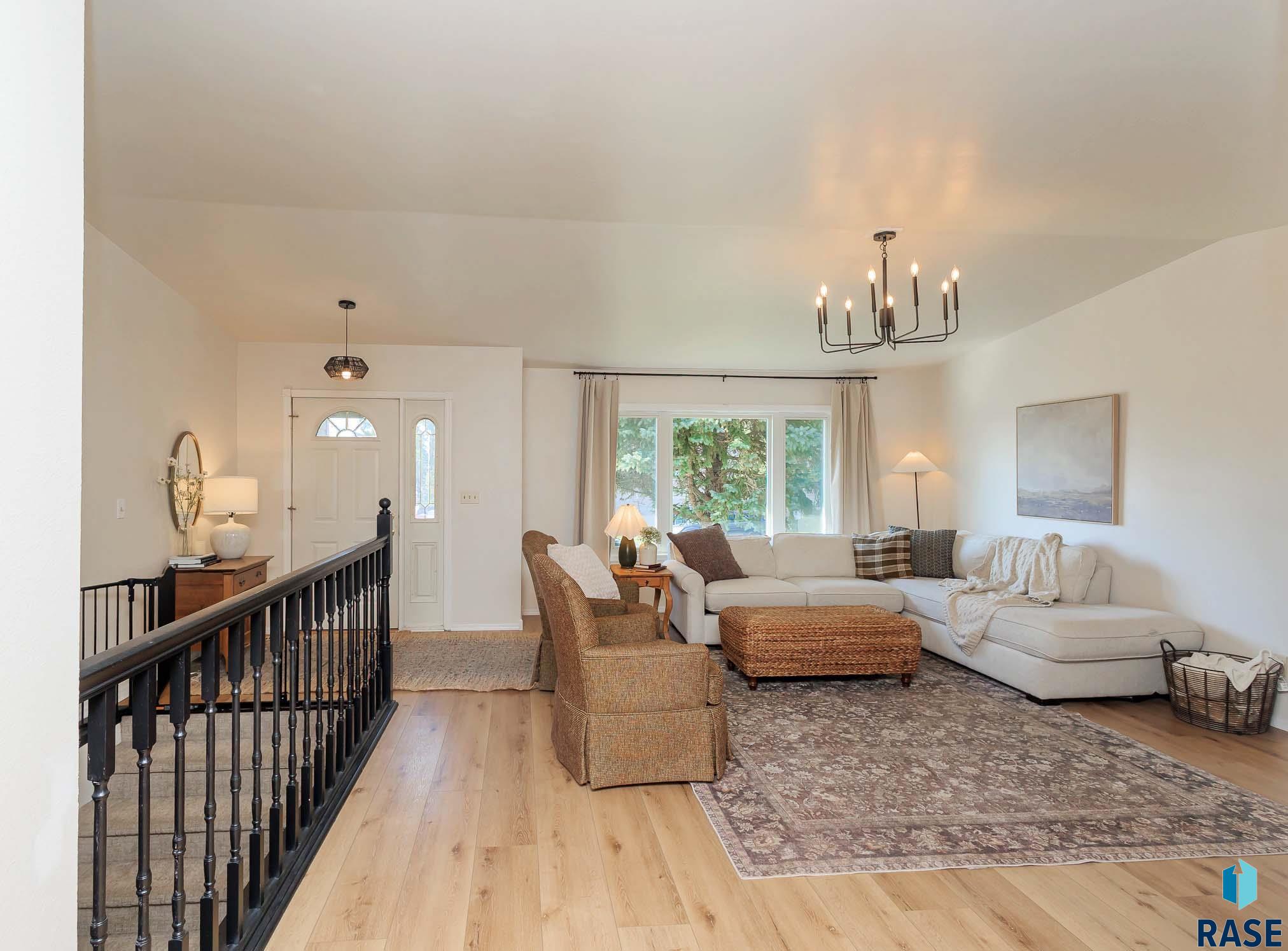 1108 E Jane Lane, Sioux Falls, SD 57108 — photo 3