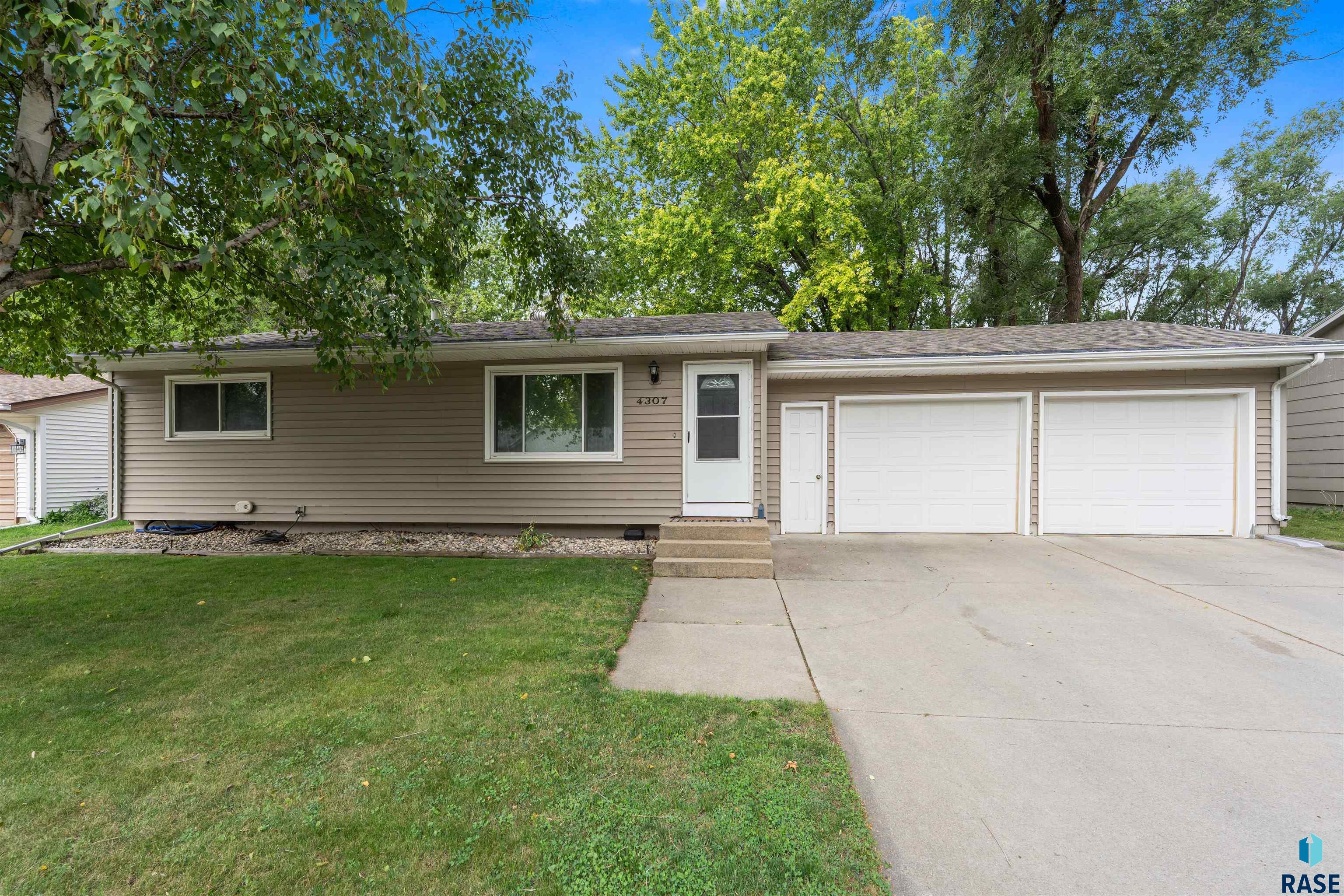 4307 W Mesa Pass — photo