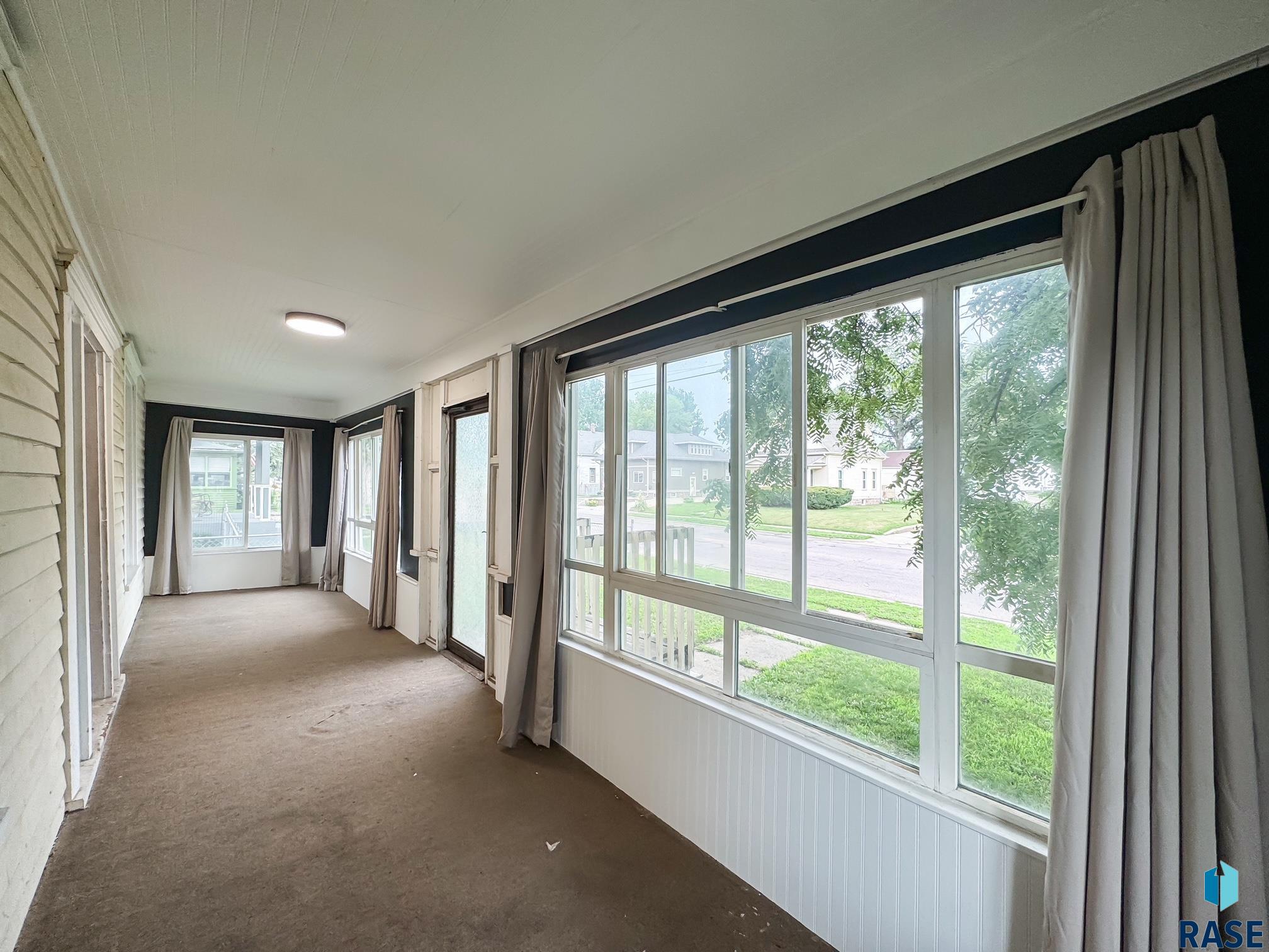 1324 E 6th Street, Sioux Falls, SD 57103 — photo 2