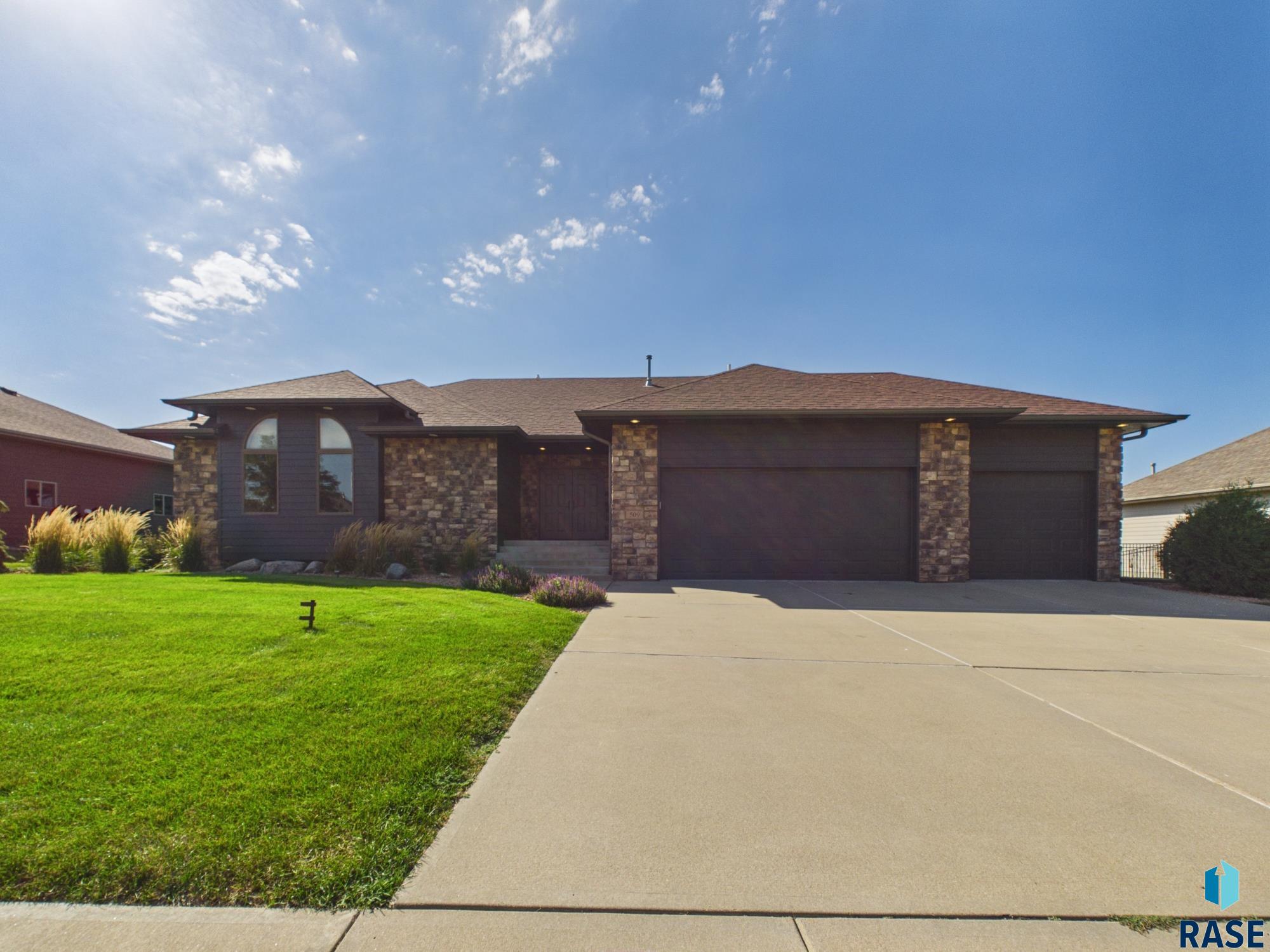 509 S Horizon Circle — photo