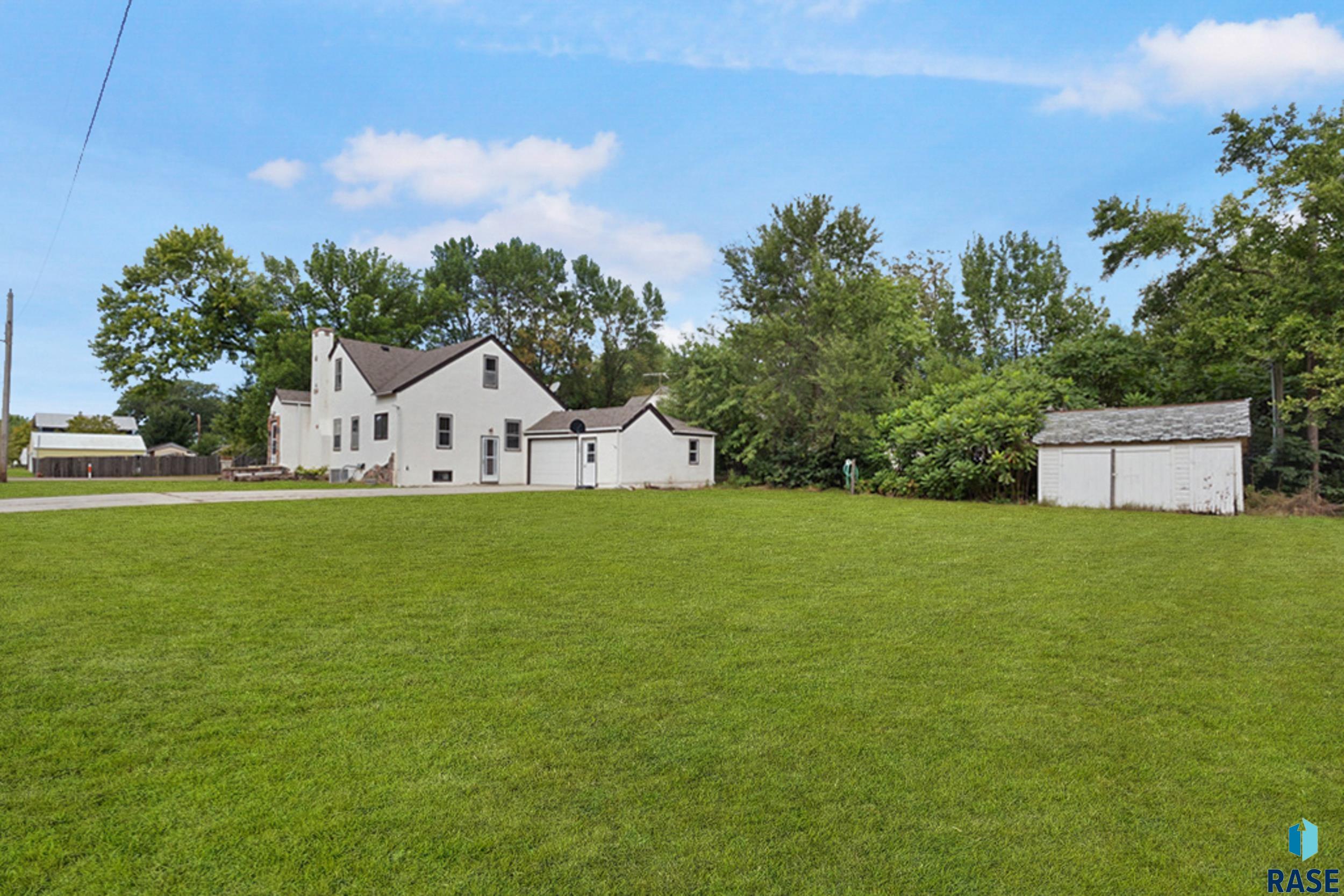 200 E 5th Street, Marion, SD 57043 — photo 2