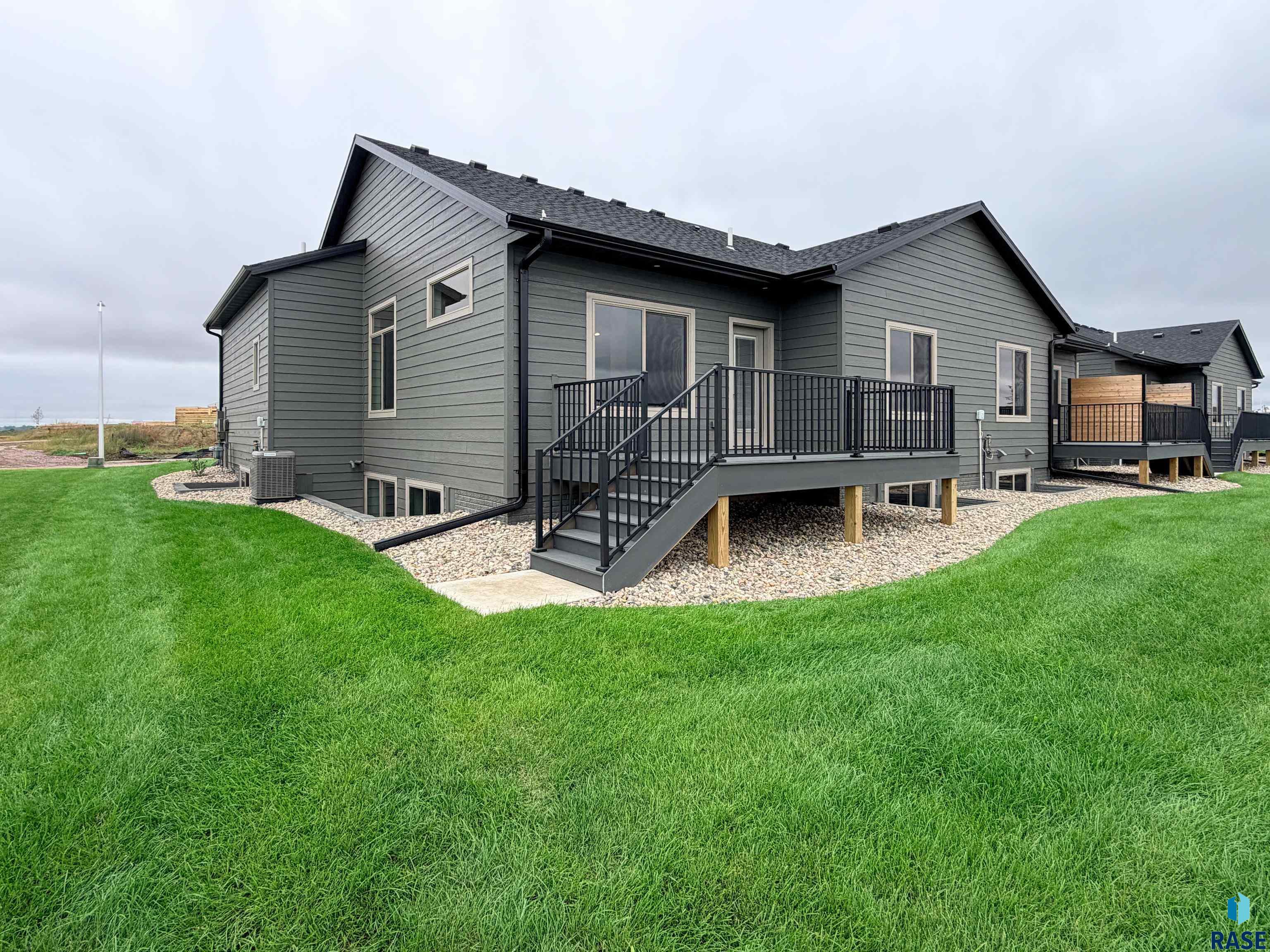 2814 E Hazelnut Street, Brandon, SD 57005 — photo 2