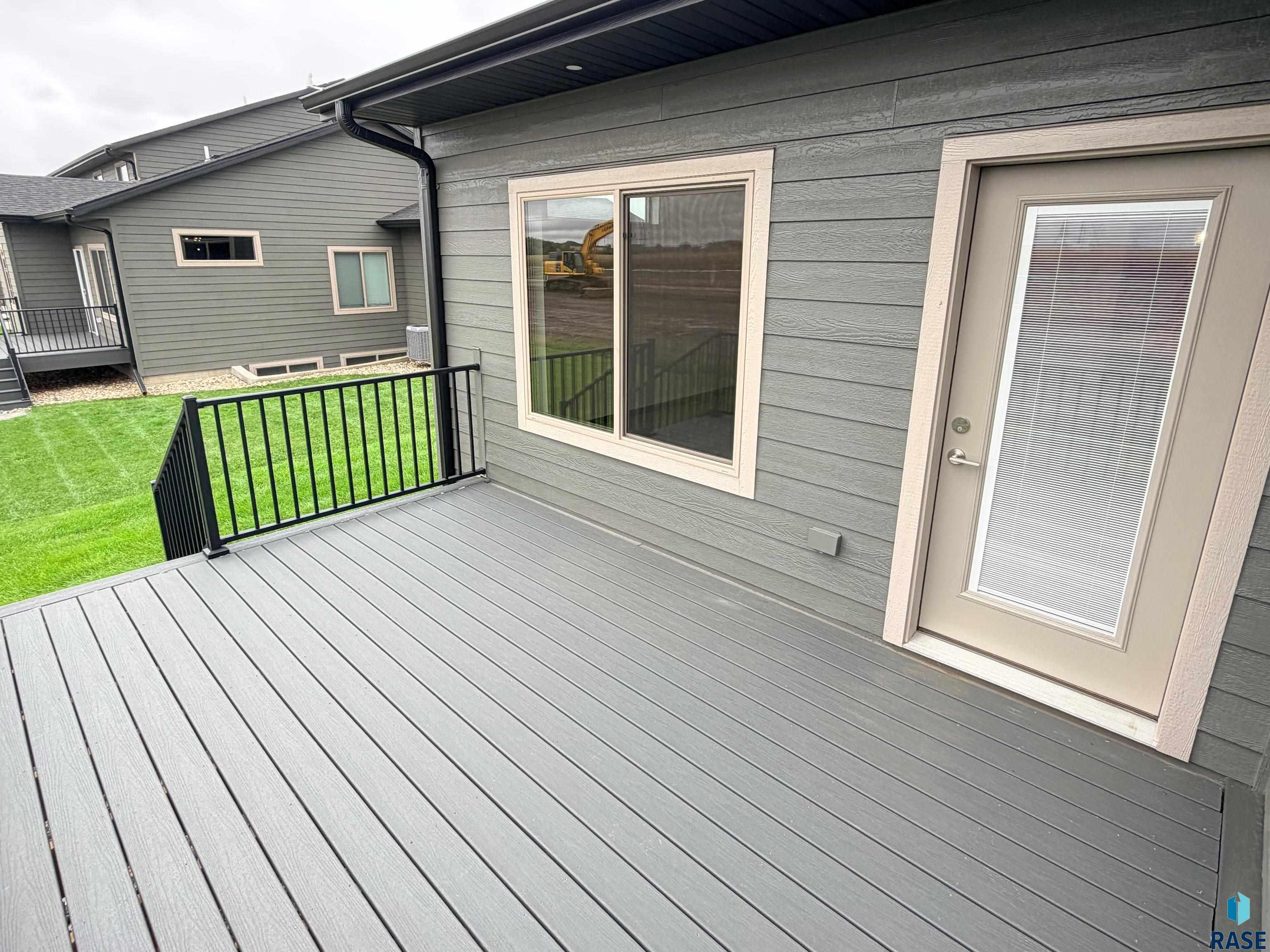 2814 E Hazelnut Street, Brandon, SD 57005 — photo 3