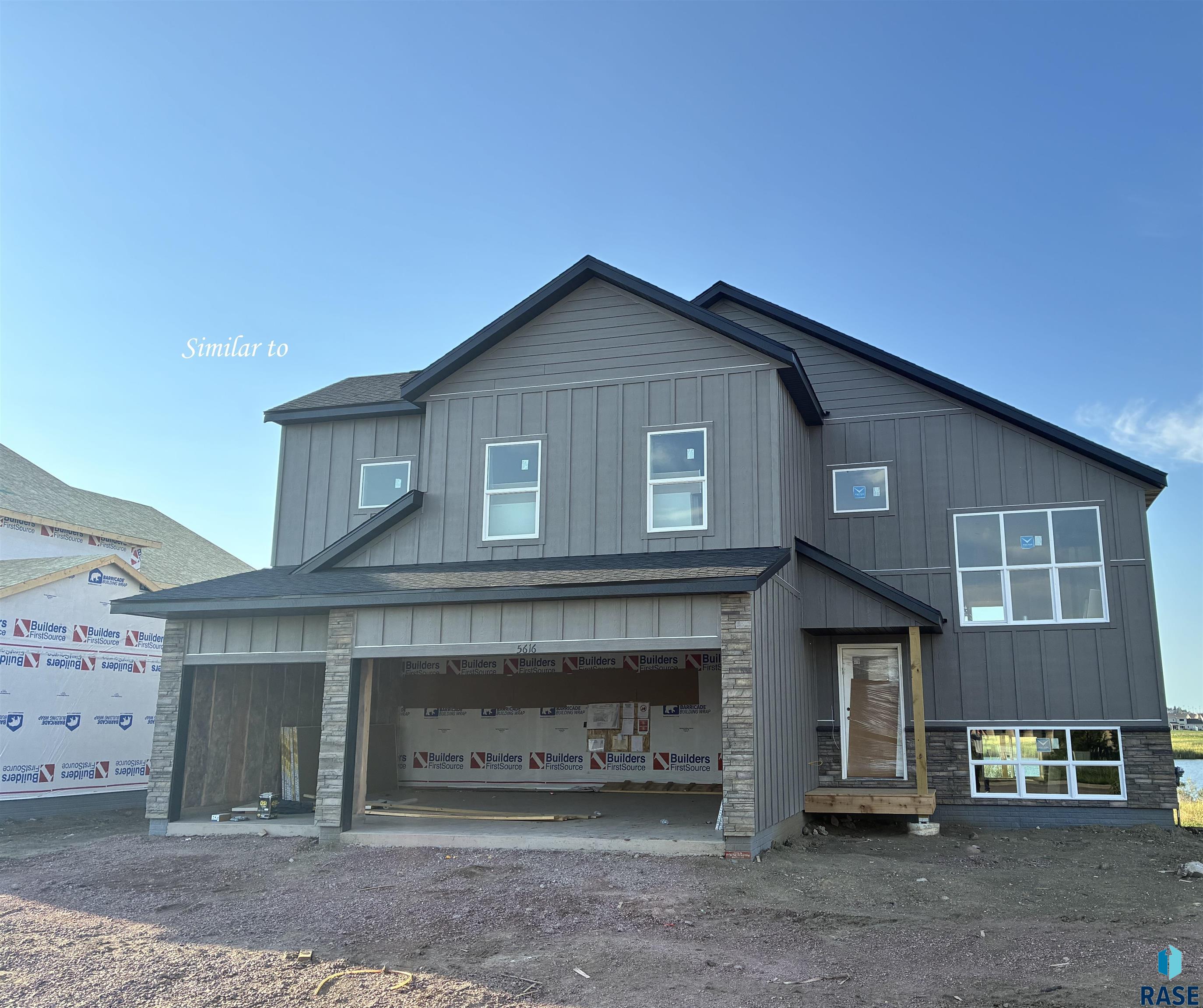 1007 Estate Street — photo