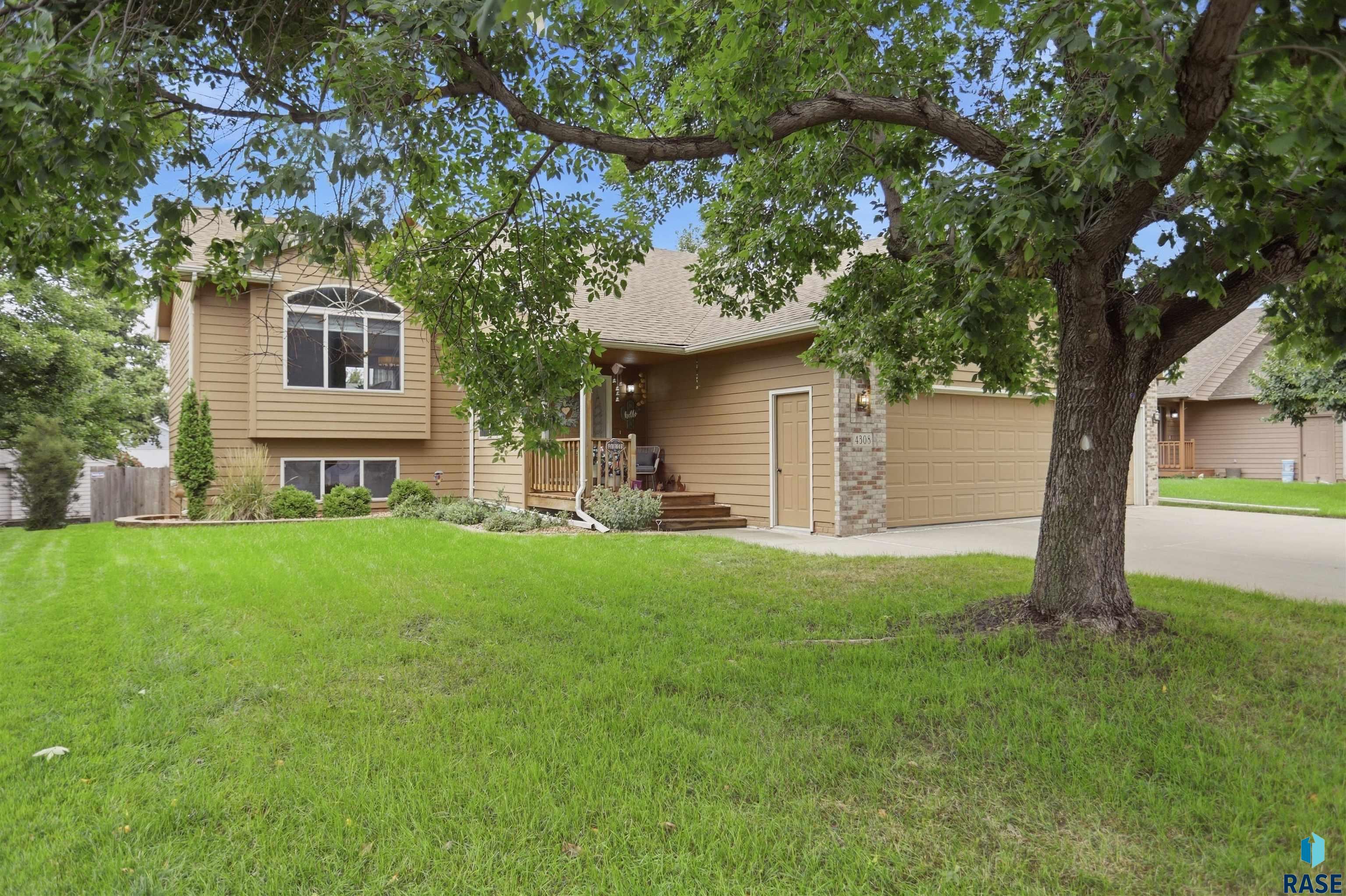 4308 E 38th Street, Sioux Falls, SD 57103 — photo 3