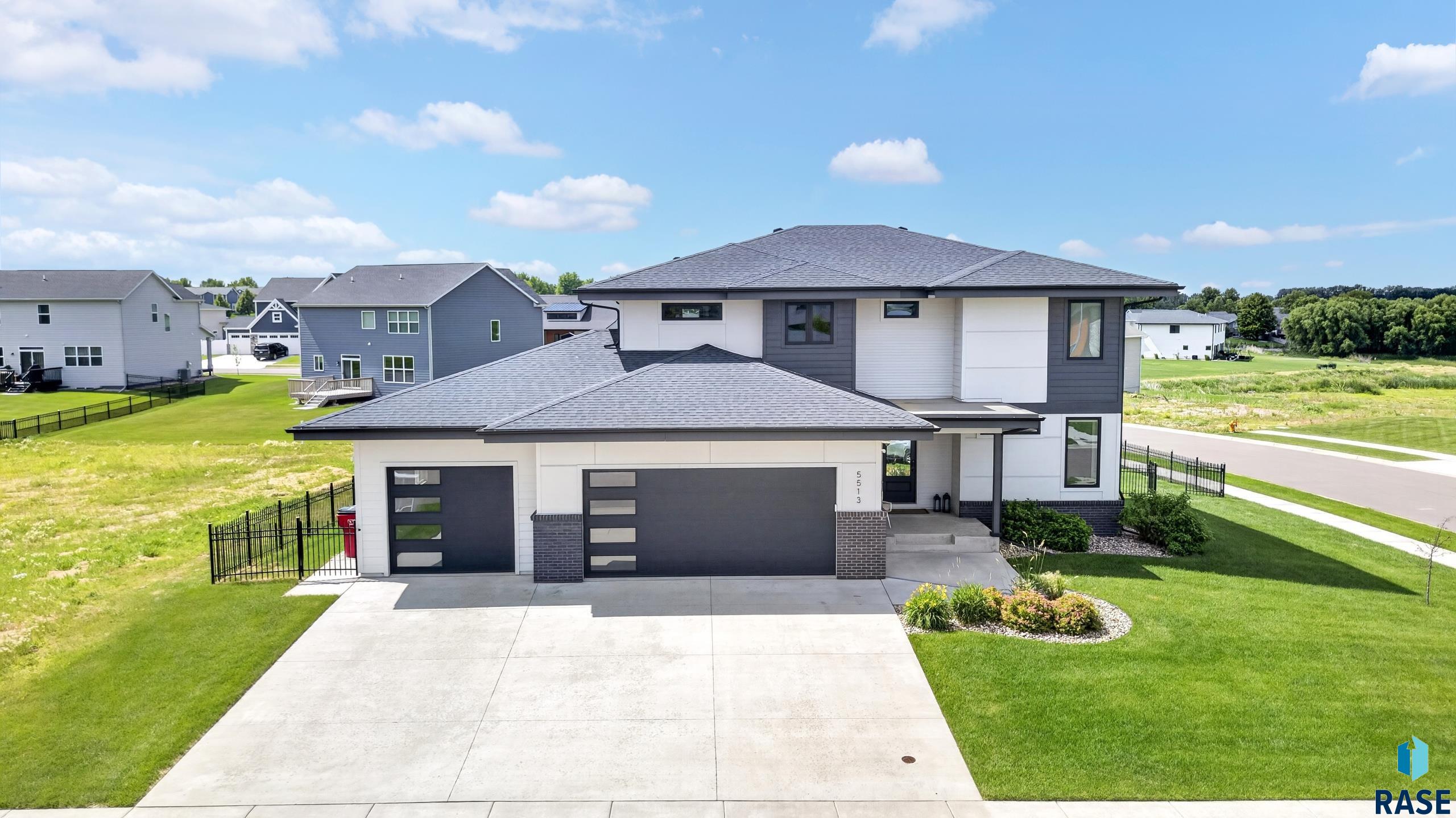 5513 W Patriot Street — photo