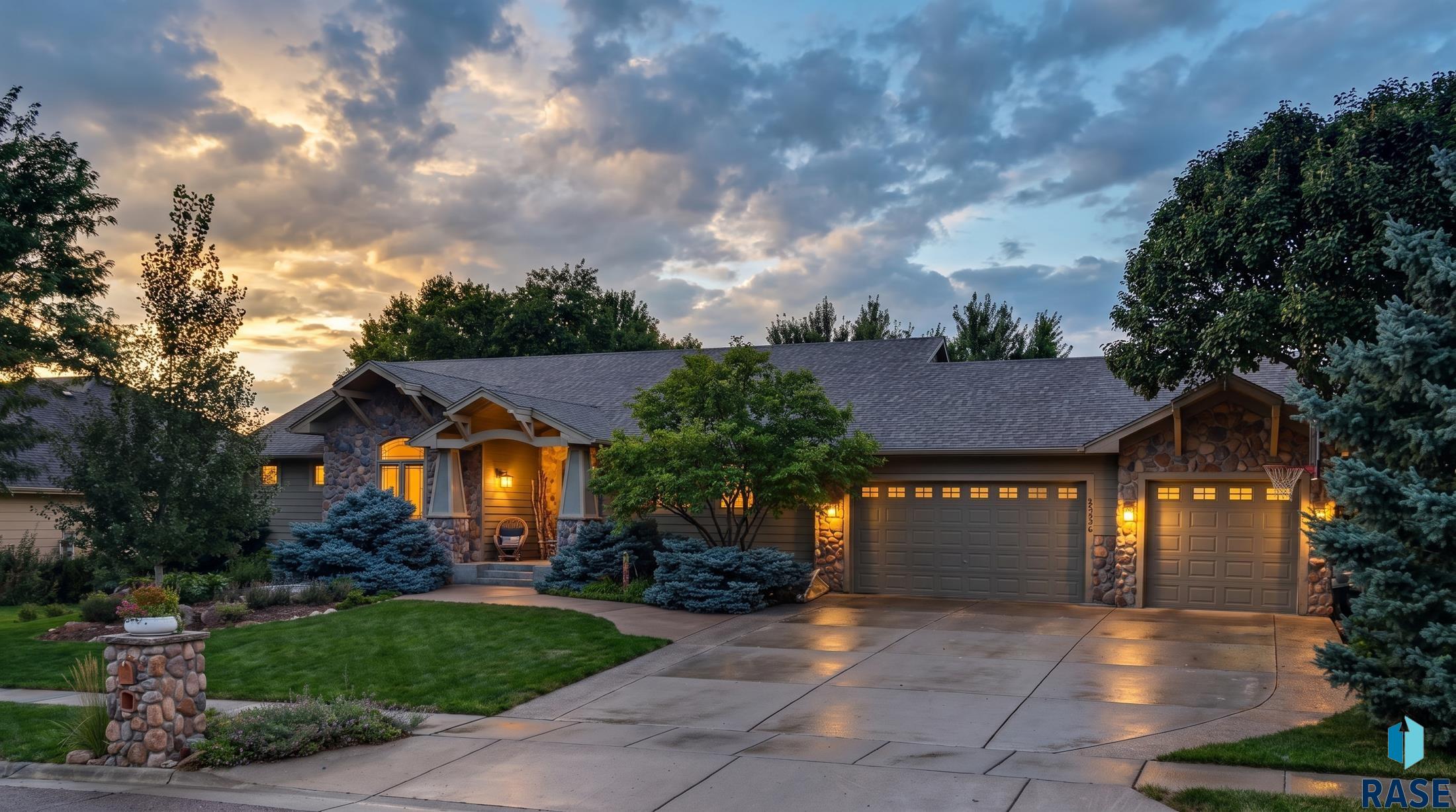 2208 W Black Rock Circle — photo