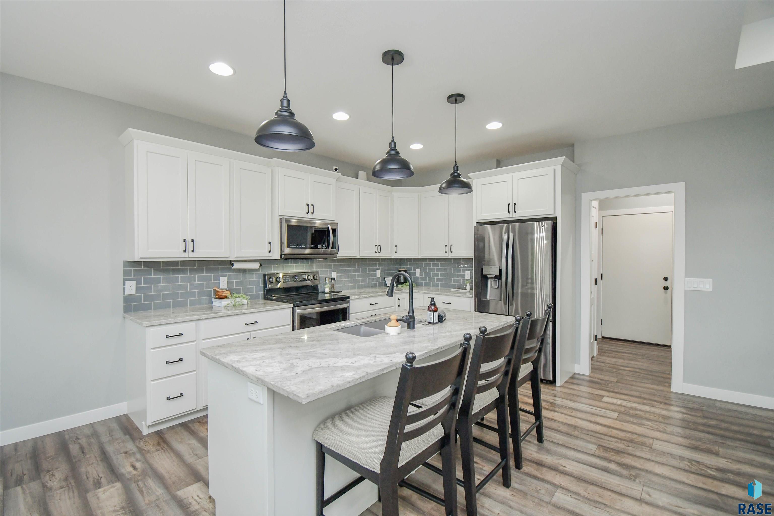 6616 E 33rd Street, Sioux Falls, SD 57110 — photo 3