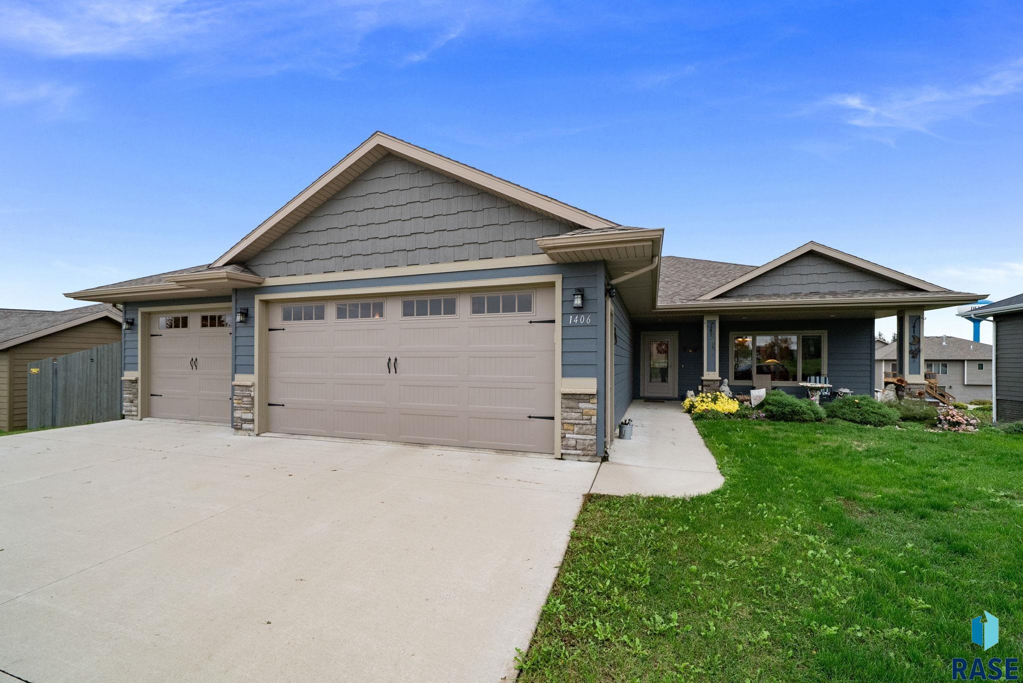 1406 Ripple Creek Road — photo