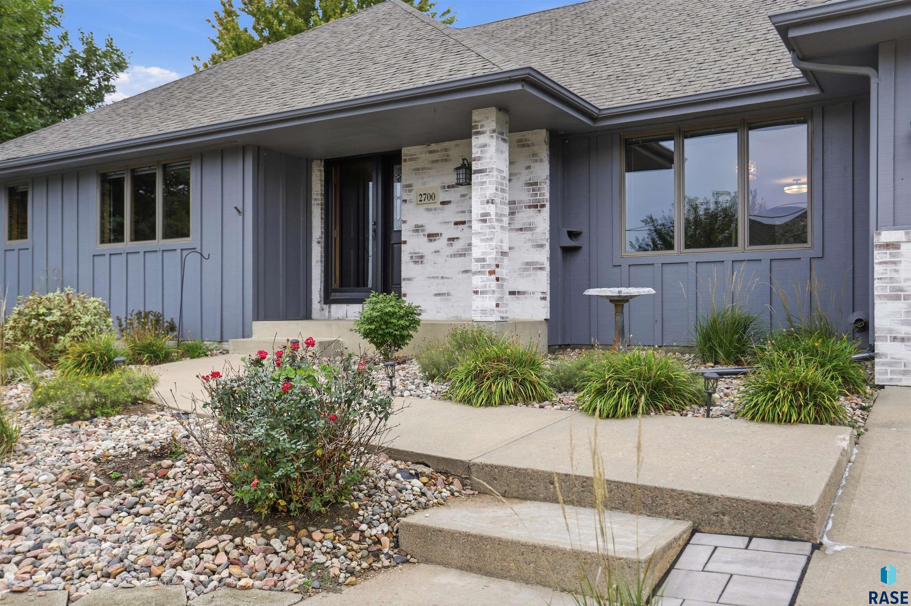 2700 E 33rd Street, Sioux Falls, SD 57103 — photo 2