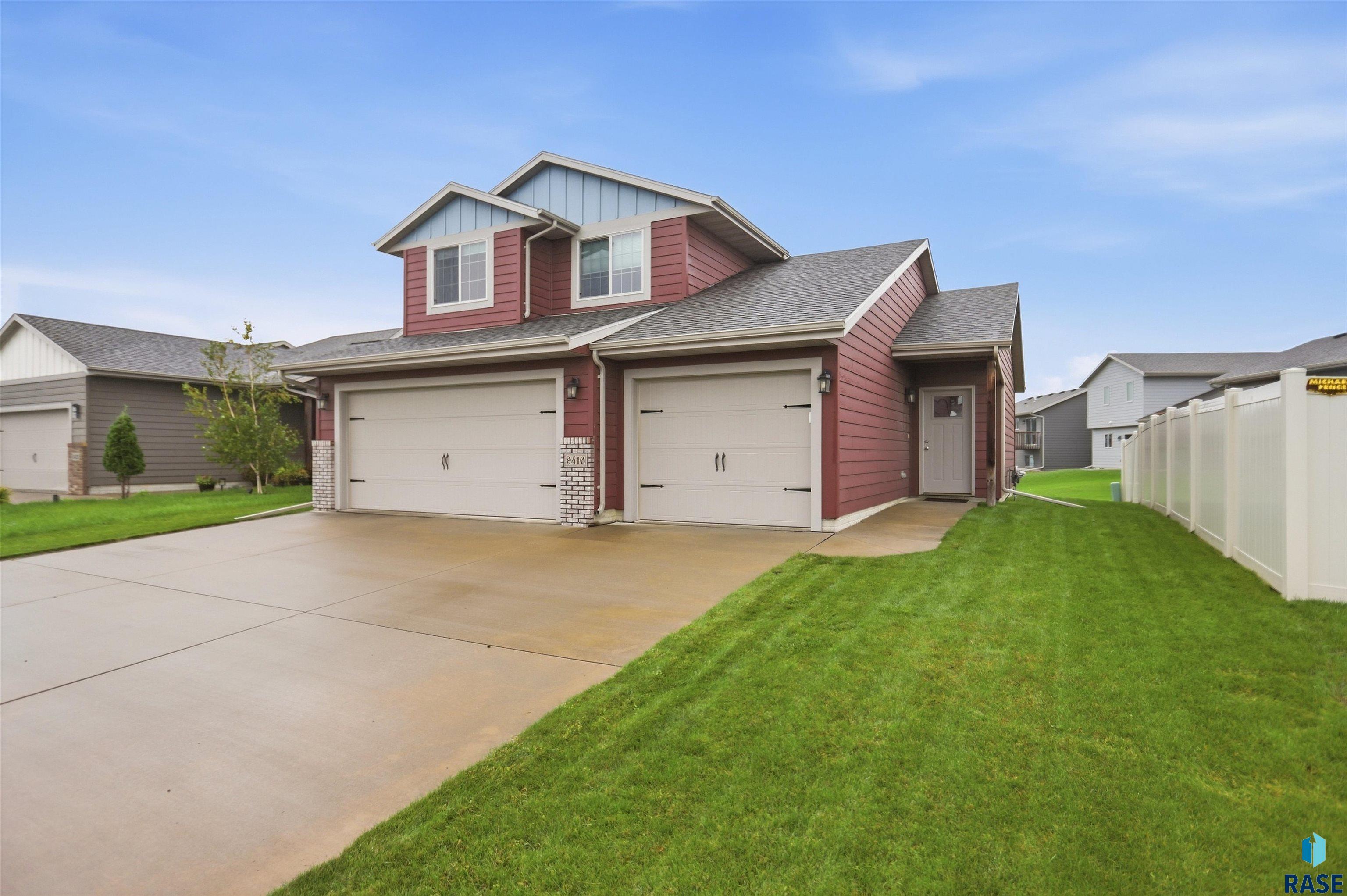9416 W Liam Street — photo