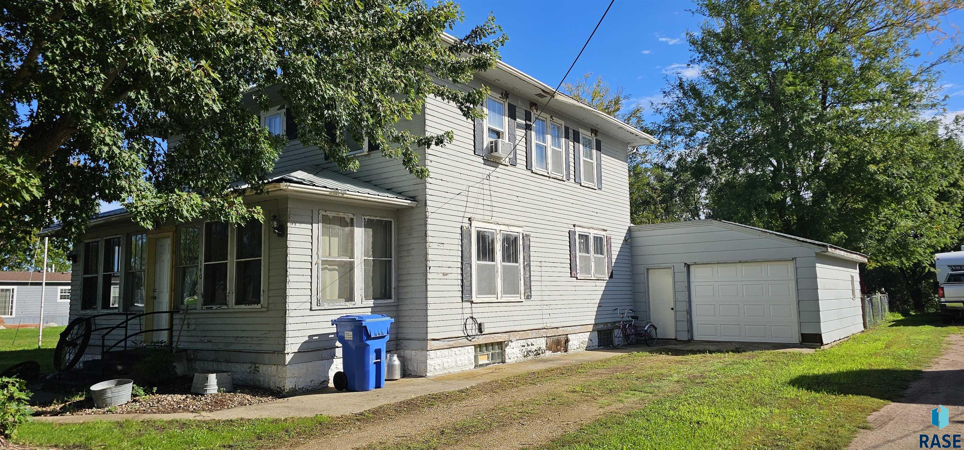 140 3rd Street, Monroe, SD 57047
