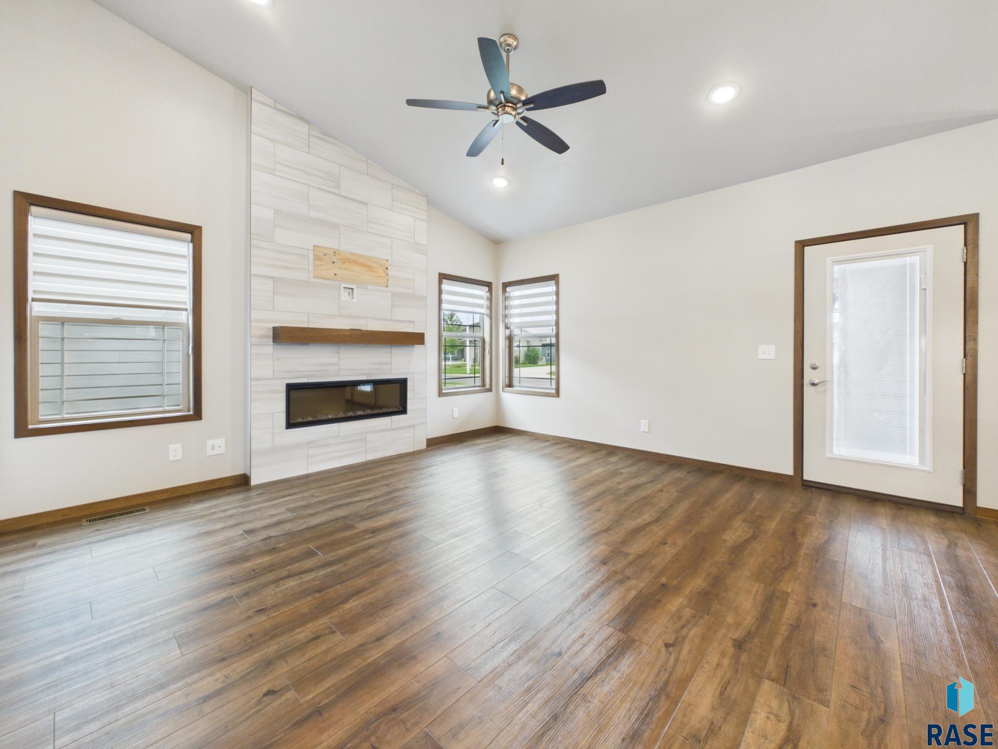 5105 E 64th Street, Sioux Falls, SD 57108 — photo 3