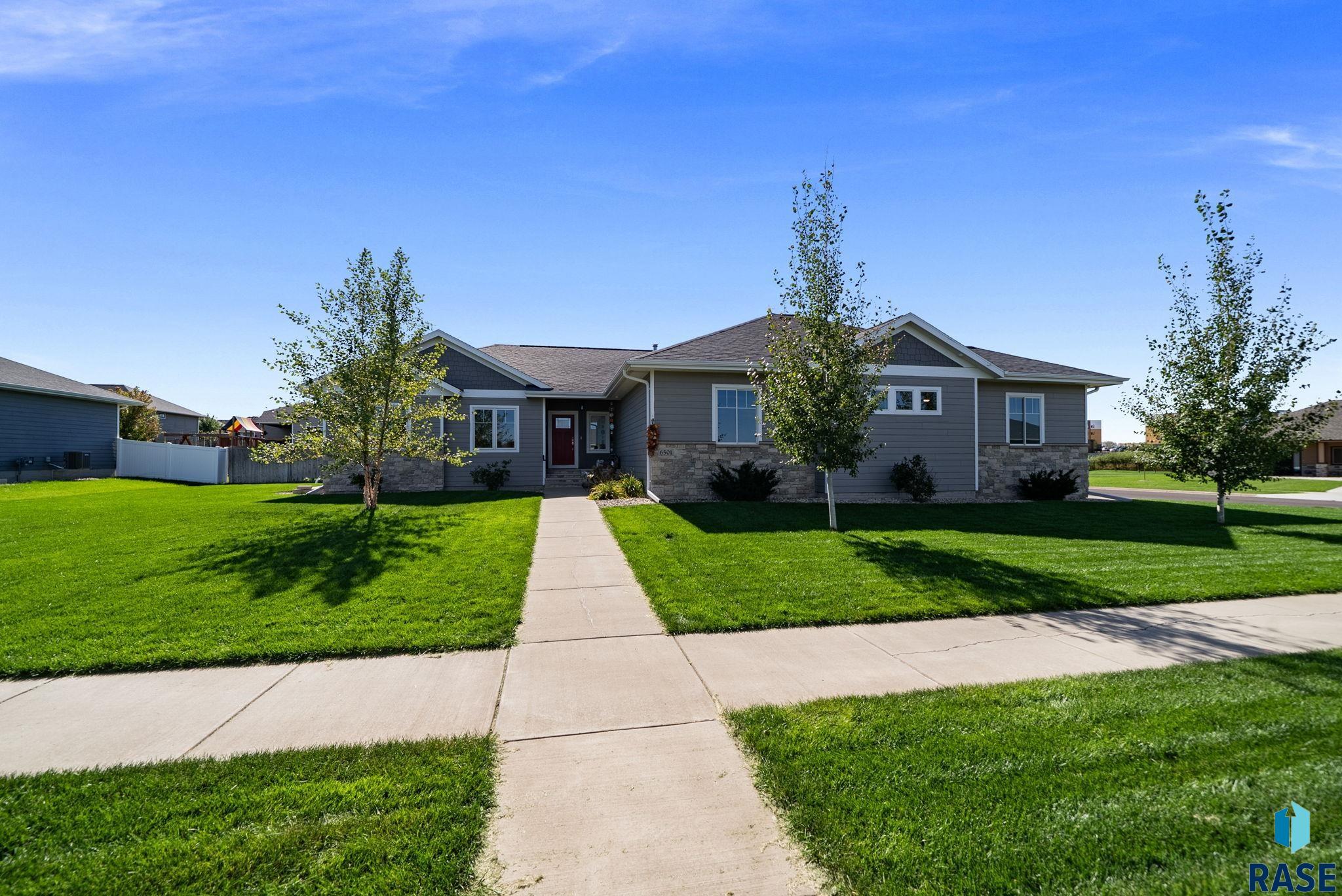 6501 E 33rd Street, Sioux Falls, SD 57110 — photo 2