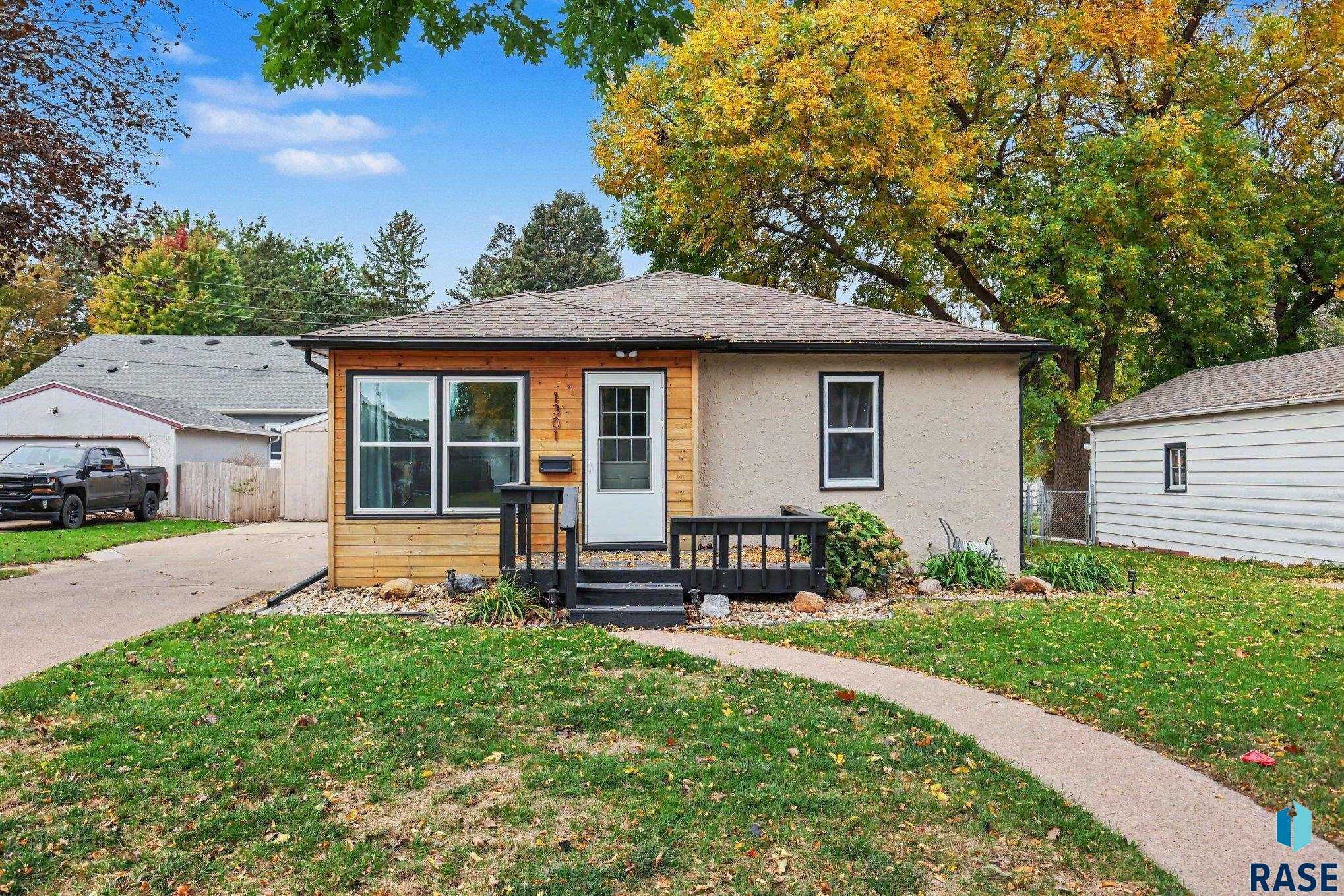 1301 S Gary Drive — photo