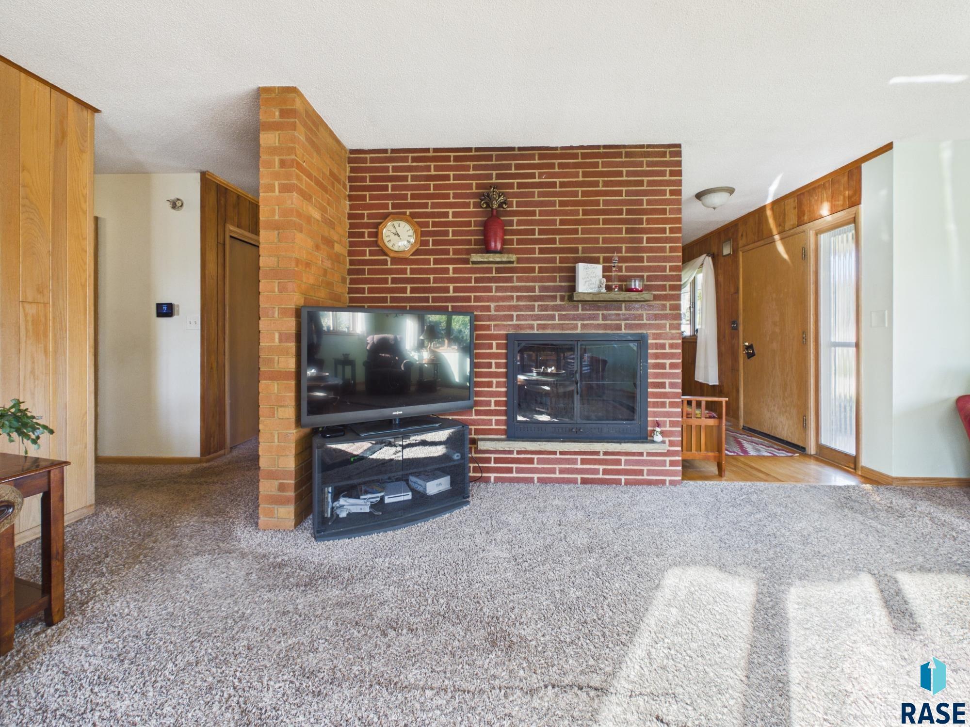 1205 E 30th Street, Sioux Falls, SD 57105 — photo 2