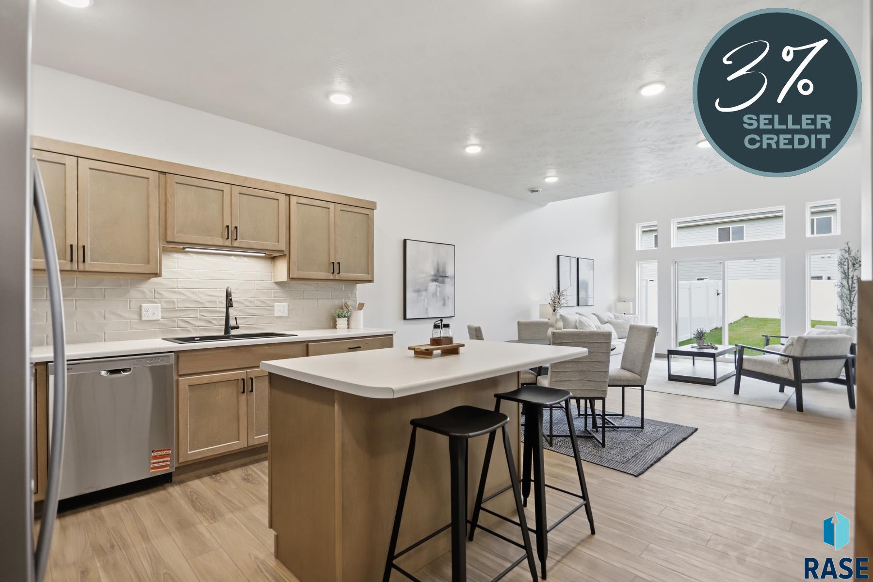2402 E Jetty Place — photo