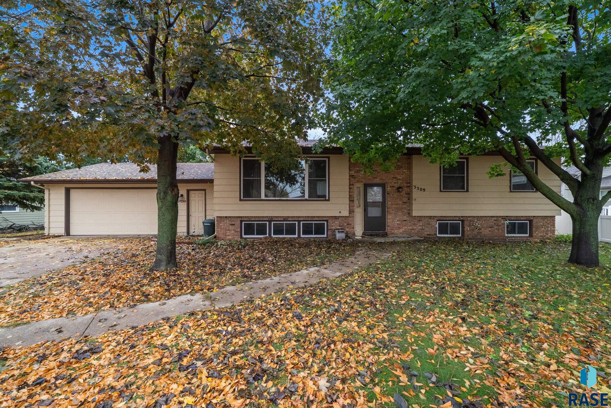 3309 E Oak Street, Sioux Falls, SD 57103 — photo 2